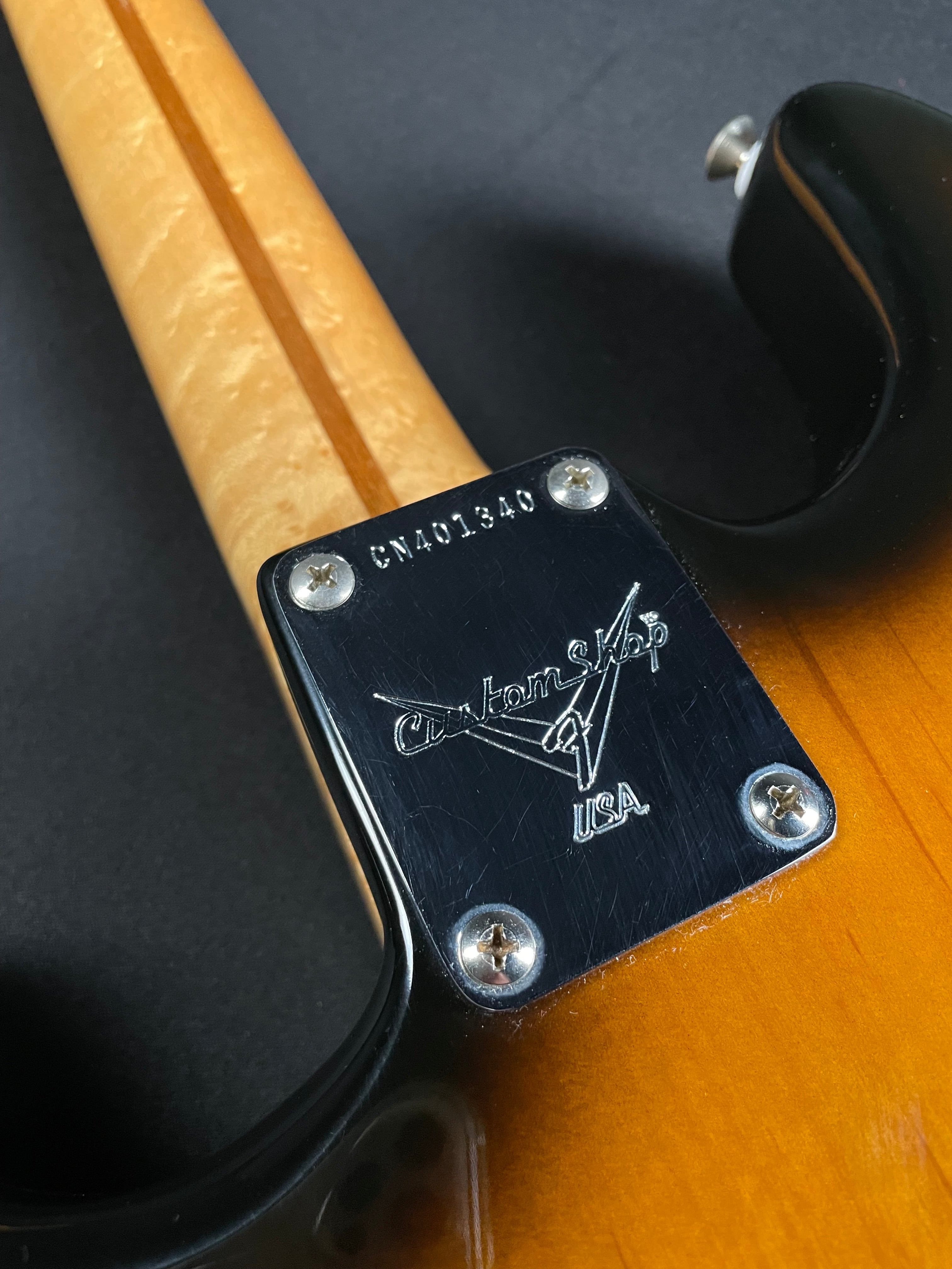 Fender Custom Shop 1954 Stratocaster, Birds Eye Maple - Sunburst (1994) - Metronome Music Inc.