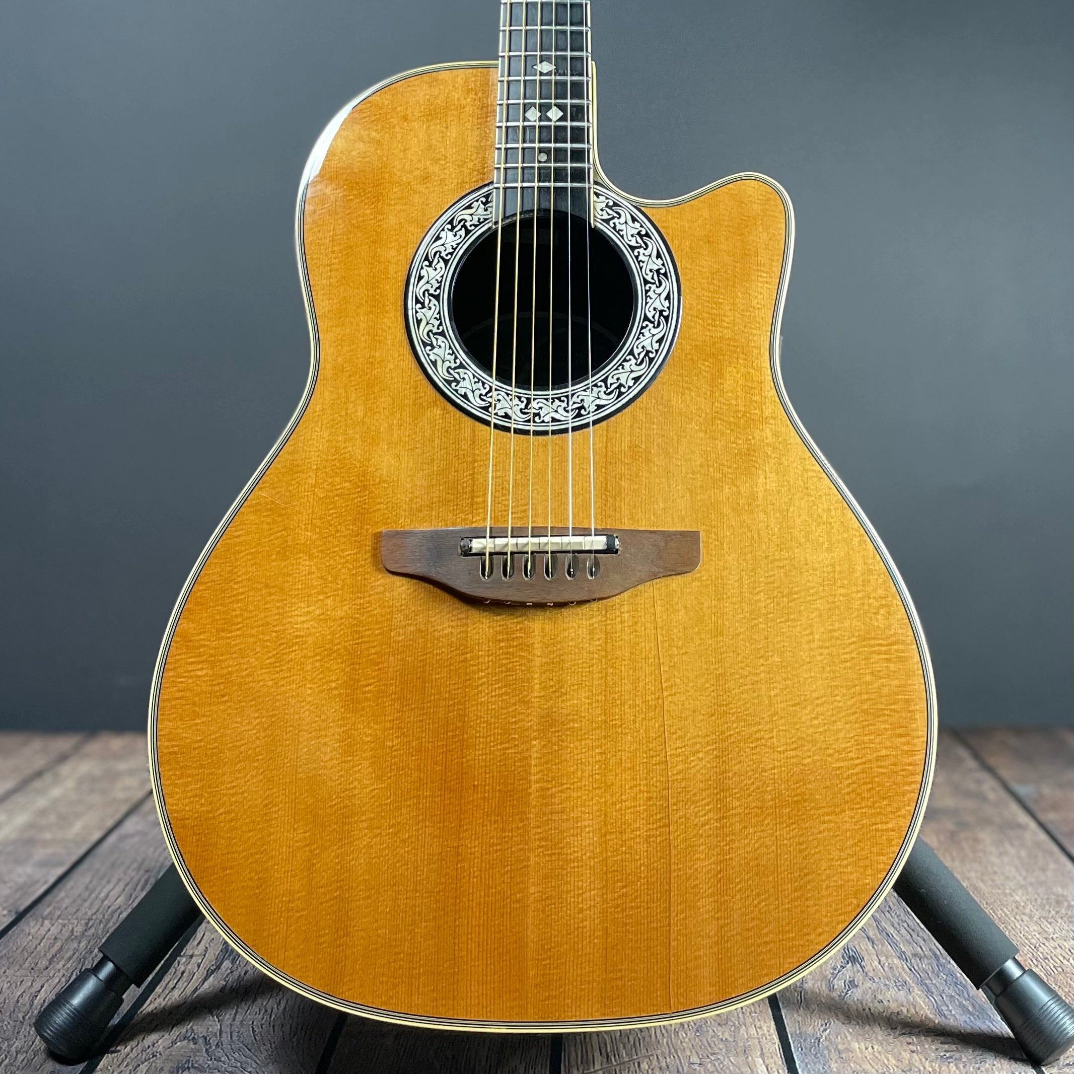 Ovation 1767 Legend - Natural (1980s) - Metronome Music Inc.
