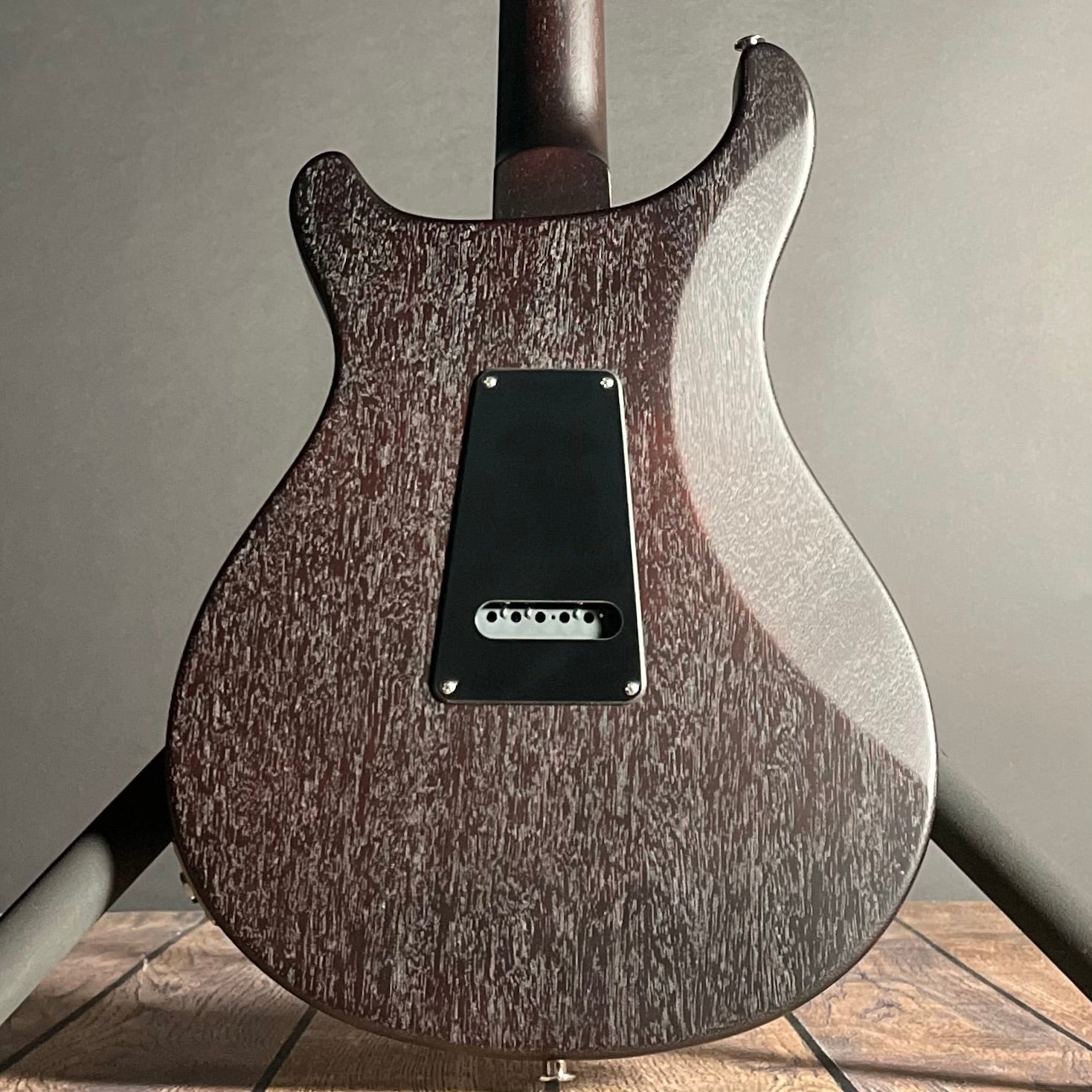 Paul Reed Smith, PRS S2 Standard 24, Satin- McCarty Tobacco Sunburst (6lbs 12oz) - Metronome Music Inc.