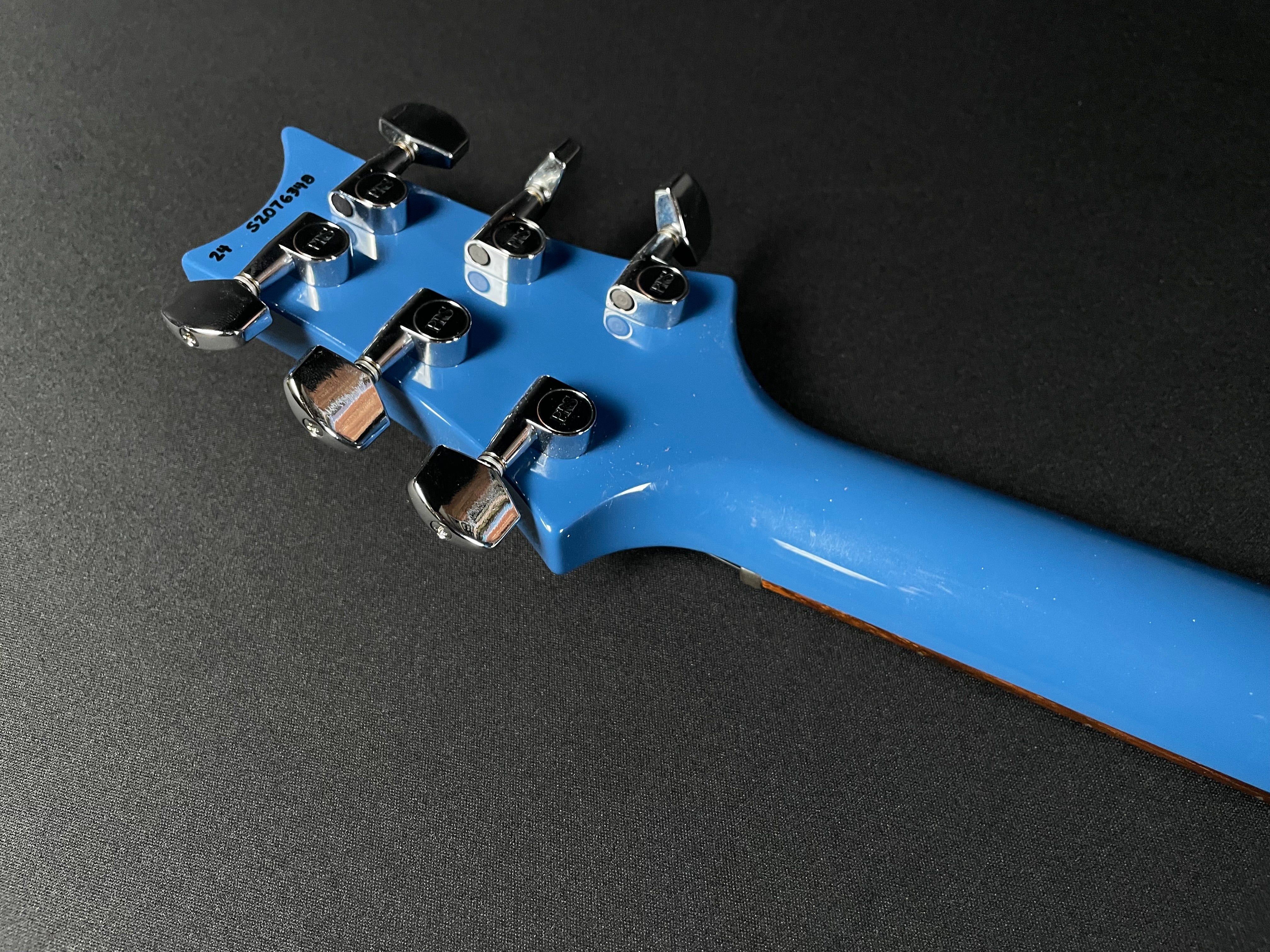 PRS S2 Standard 22 w/Gig Bag - Space Blue - Metronome Music Inc.