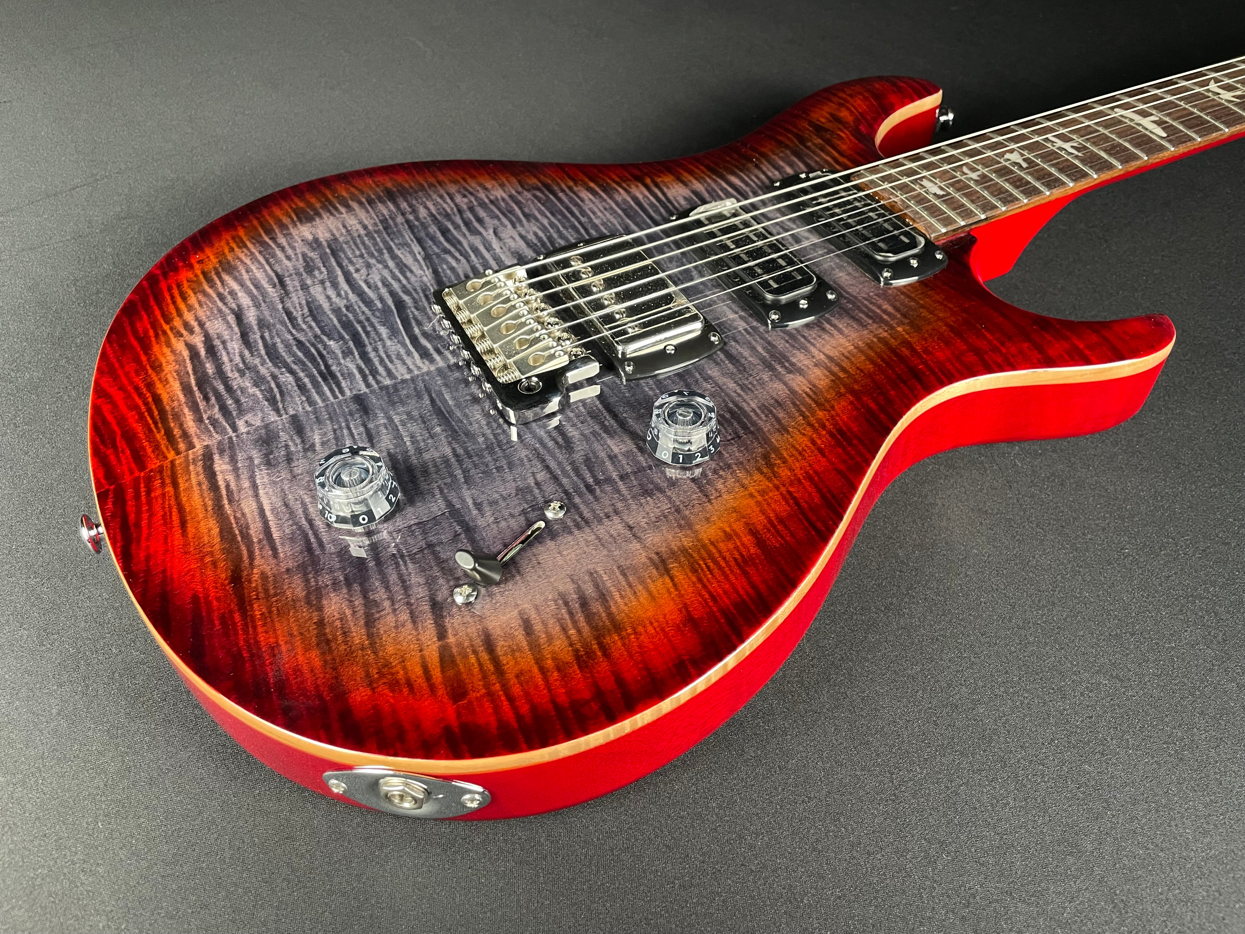 PRS SE Studio w/Gig Bag - Charcoal Cherry Burst - Metronome Music Inc.