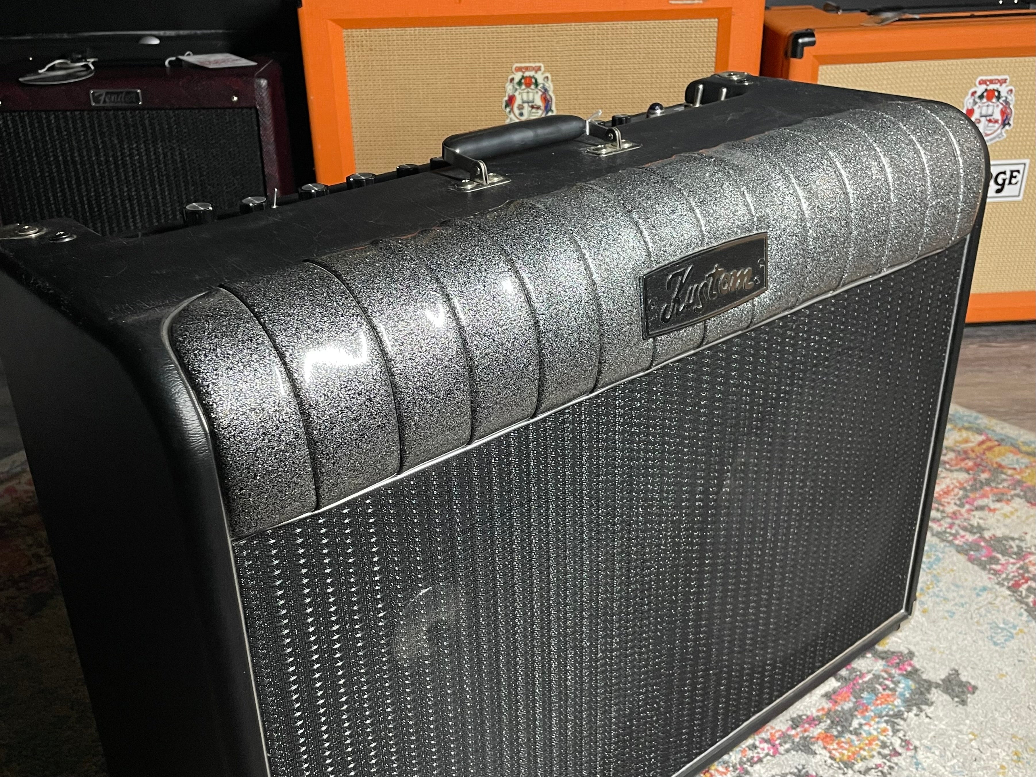 Kustom 72 Coupe 2x12 Combo (2000s) - Metronome Music Inc.