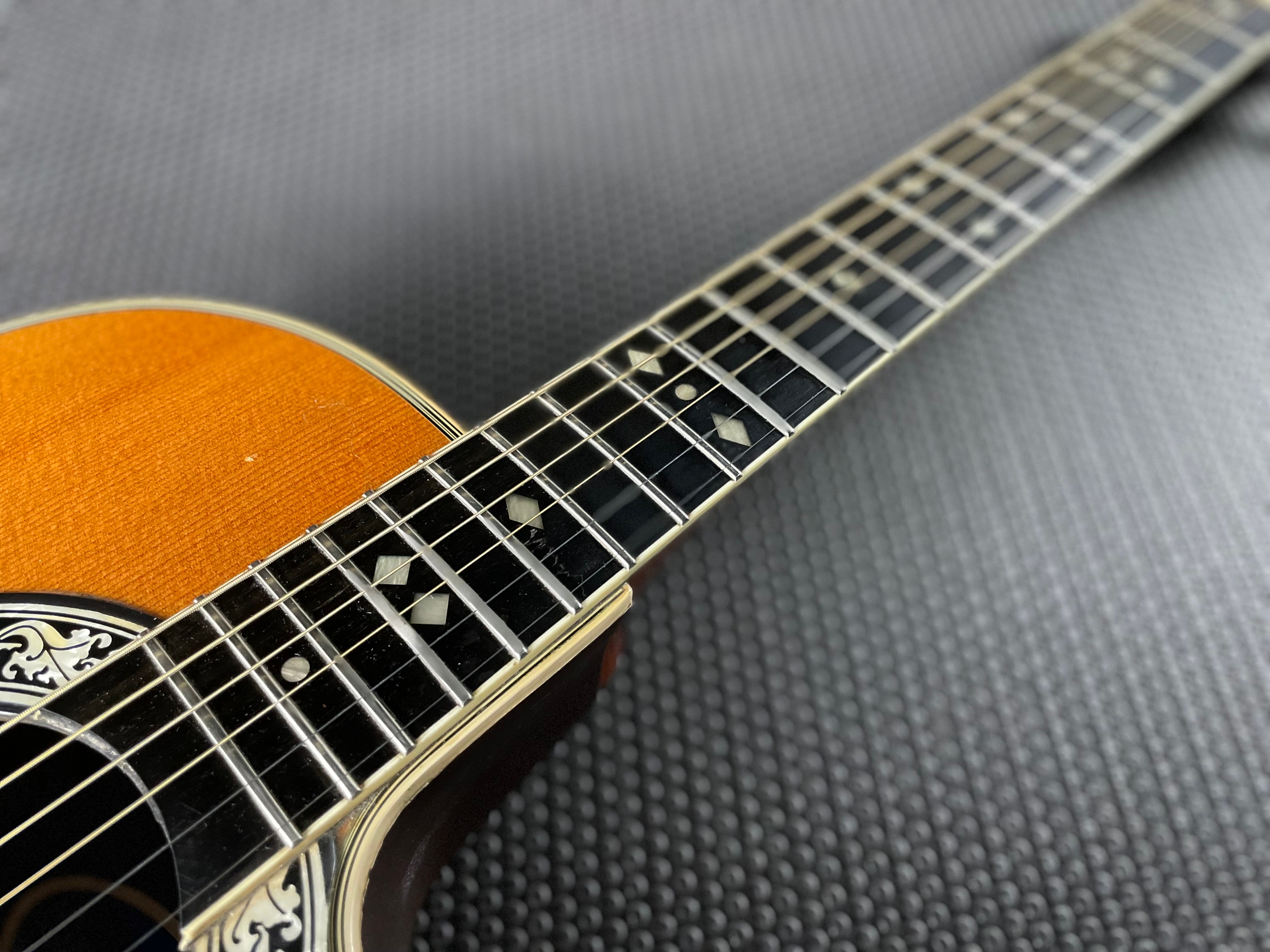 Ovation 1767 Legend - Natural (1980s) - Metronome Music Inc.