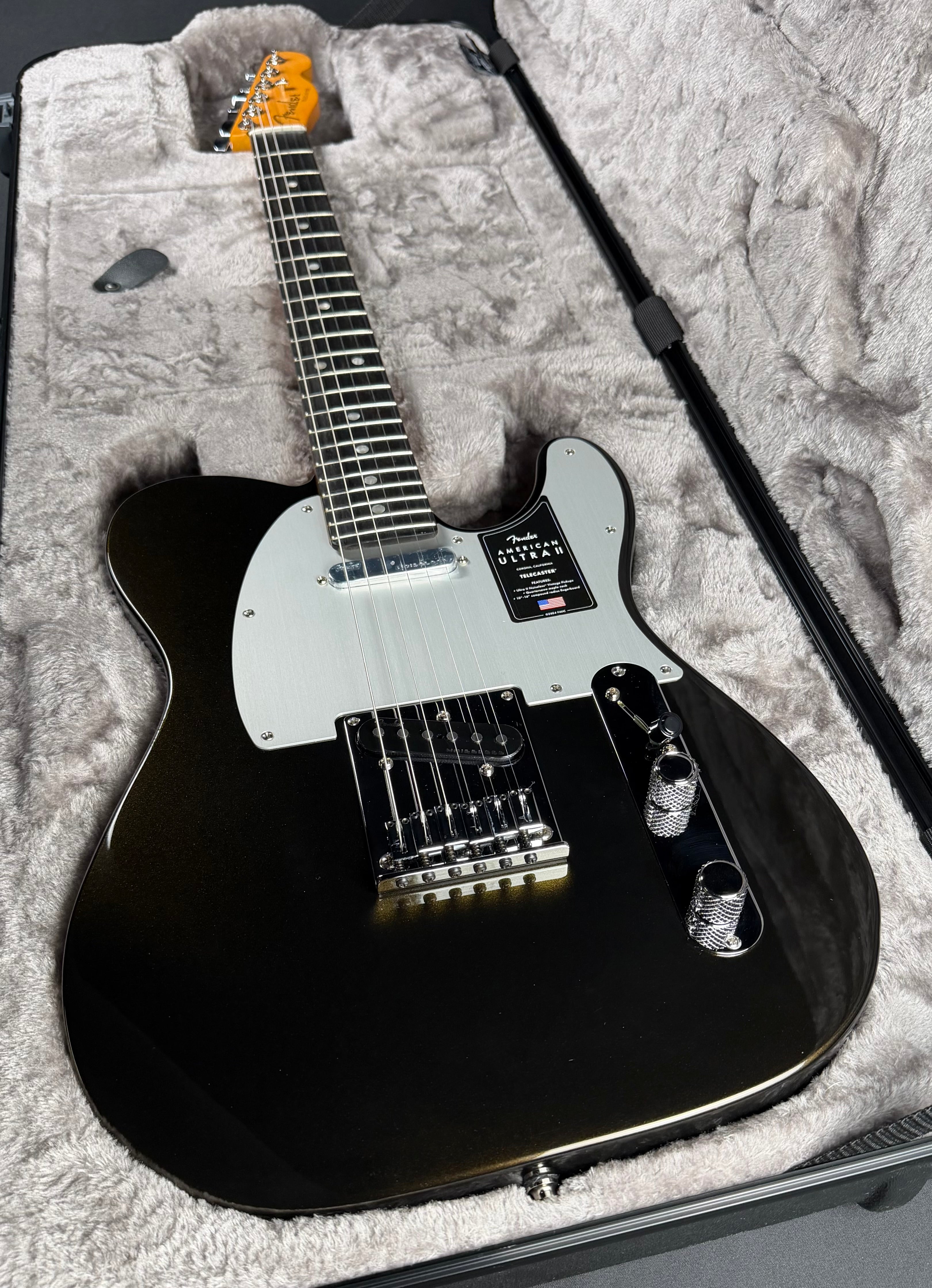 Fender American Ultra II Telecaster, Ebony - Texas Tea (2026)