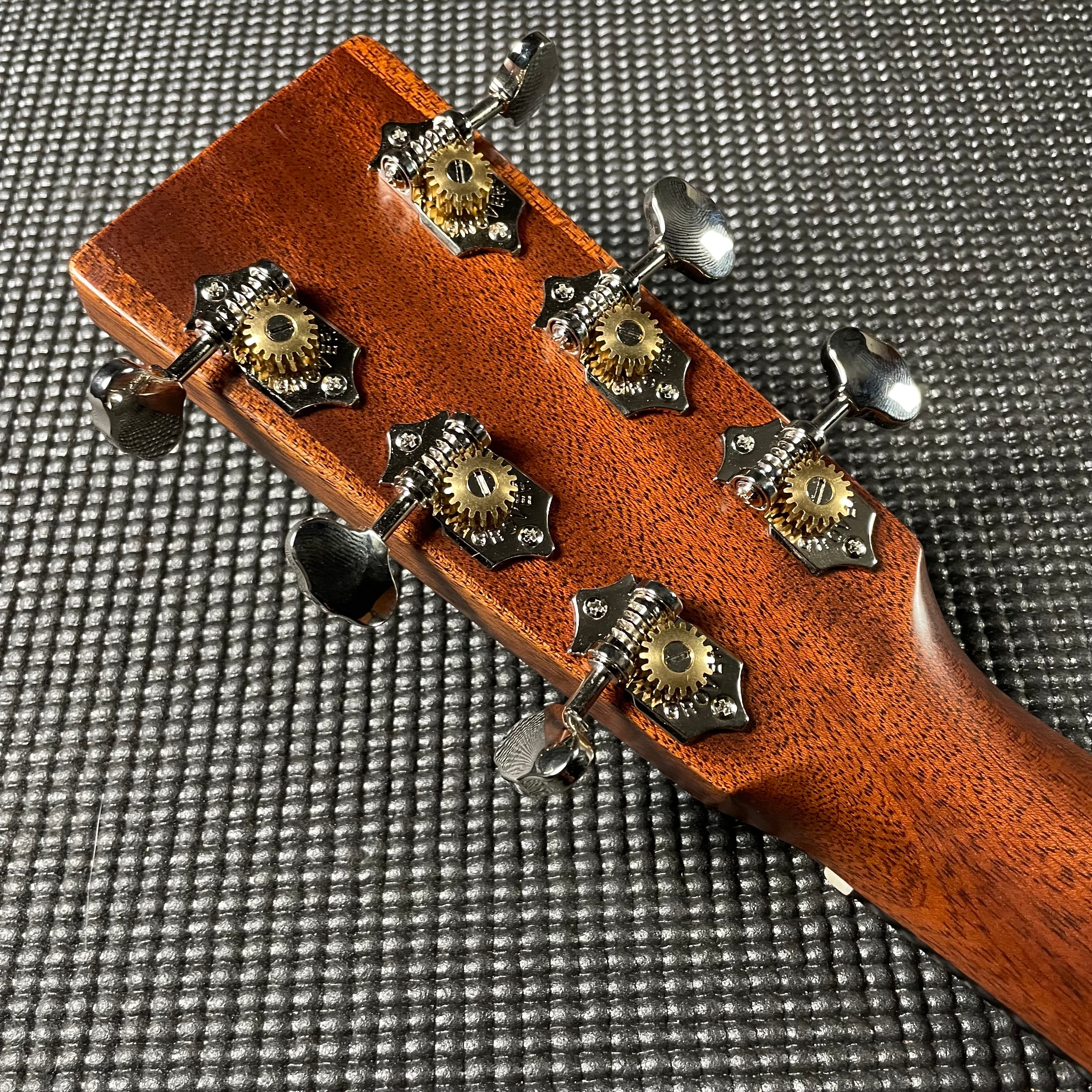 Martin Standard Series D-18 Satin w/LR Baggs Anthem, 1935 Sunburst (B-Stock) - Metronome Music Inc.