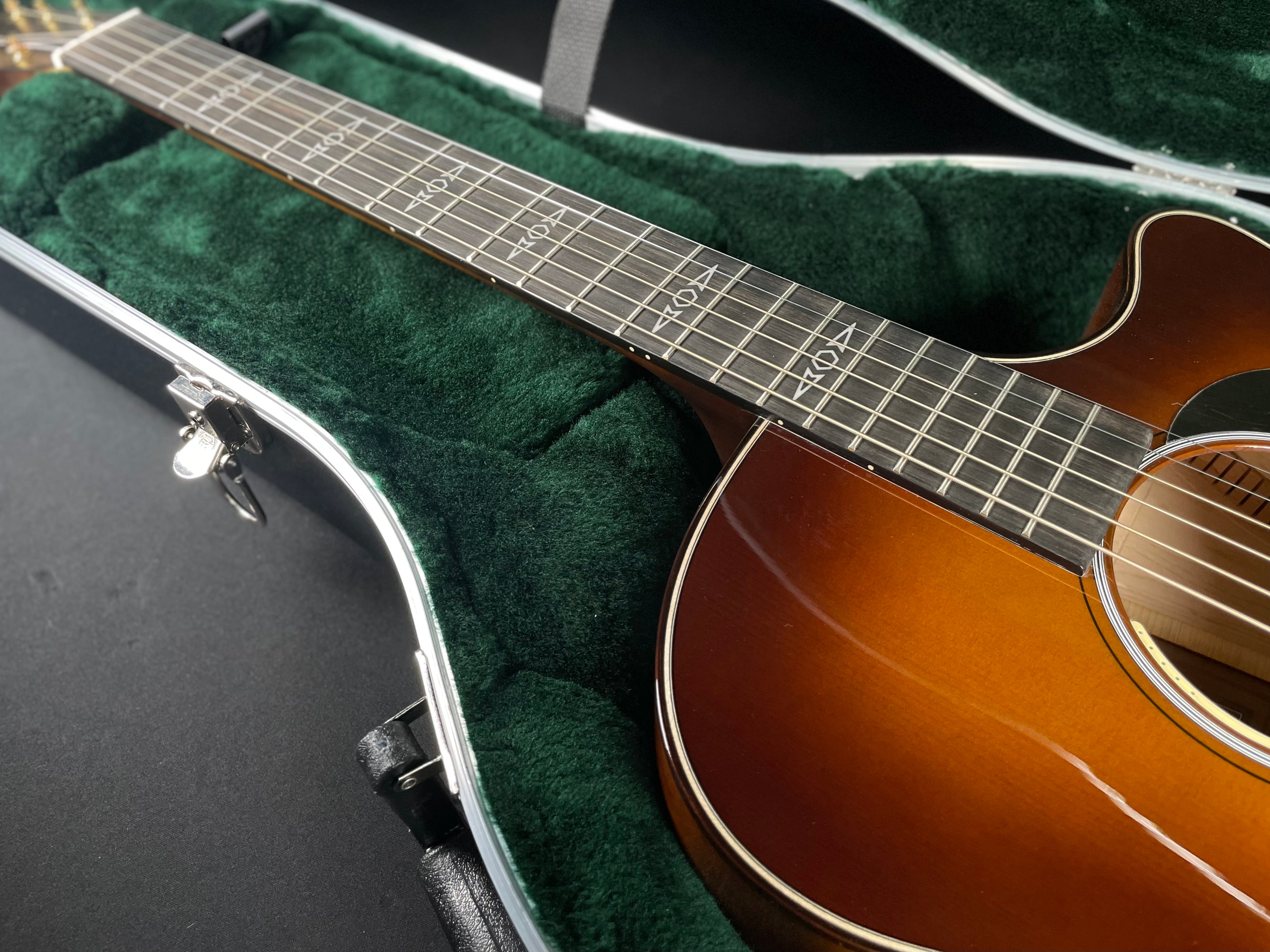 Martin GPCE Inception Maple w/Hardshell Case - Amber Fade Sunburst (2025)