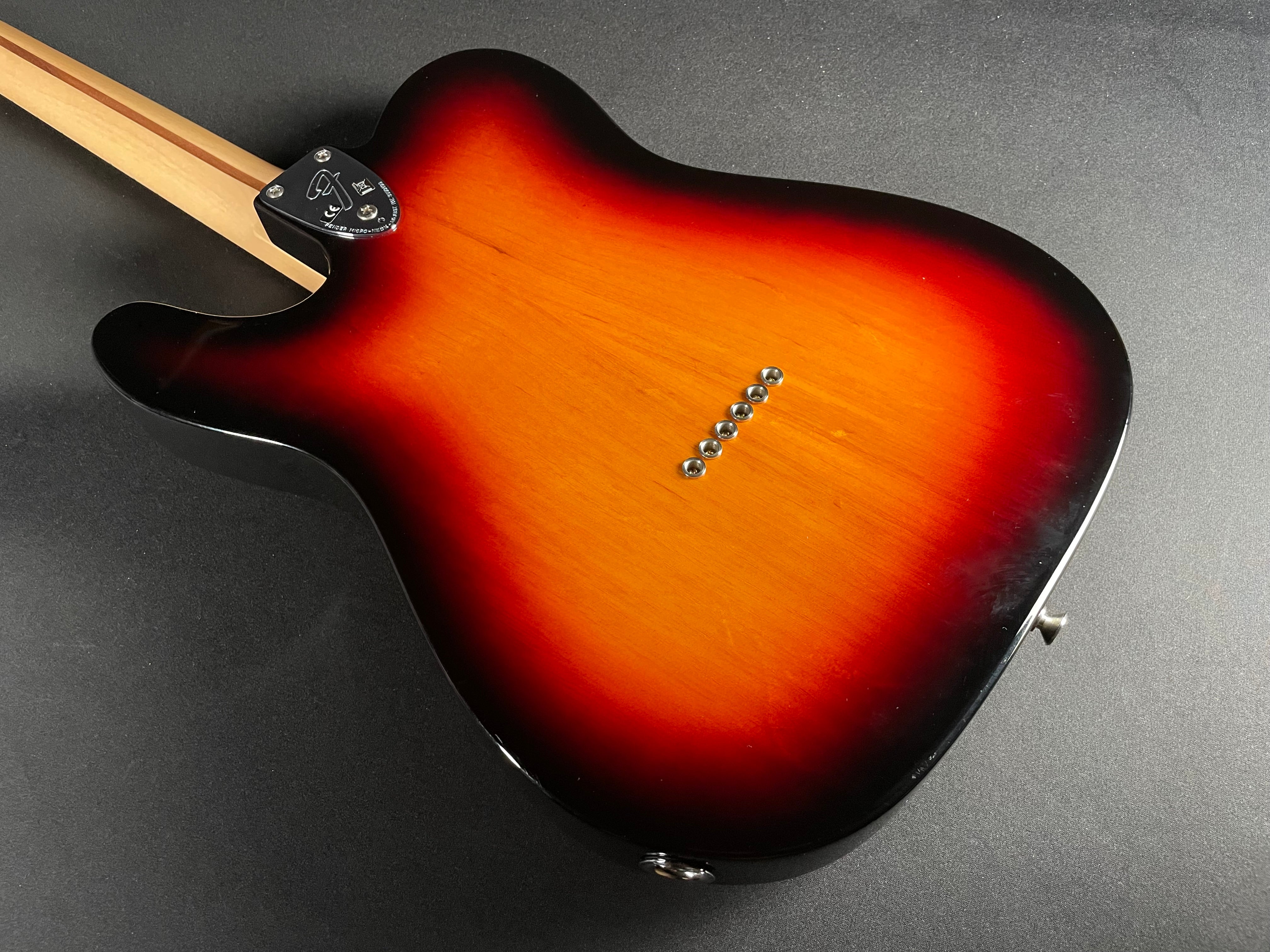 Fender Classic Series '72 Telecaster, Thinline - 3-Color Sunburst (2017)