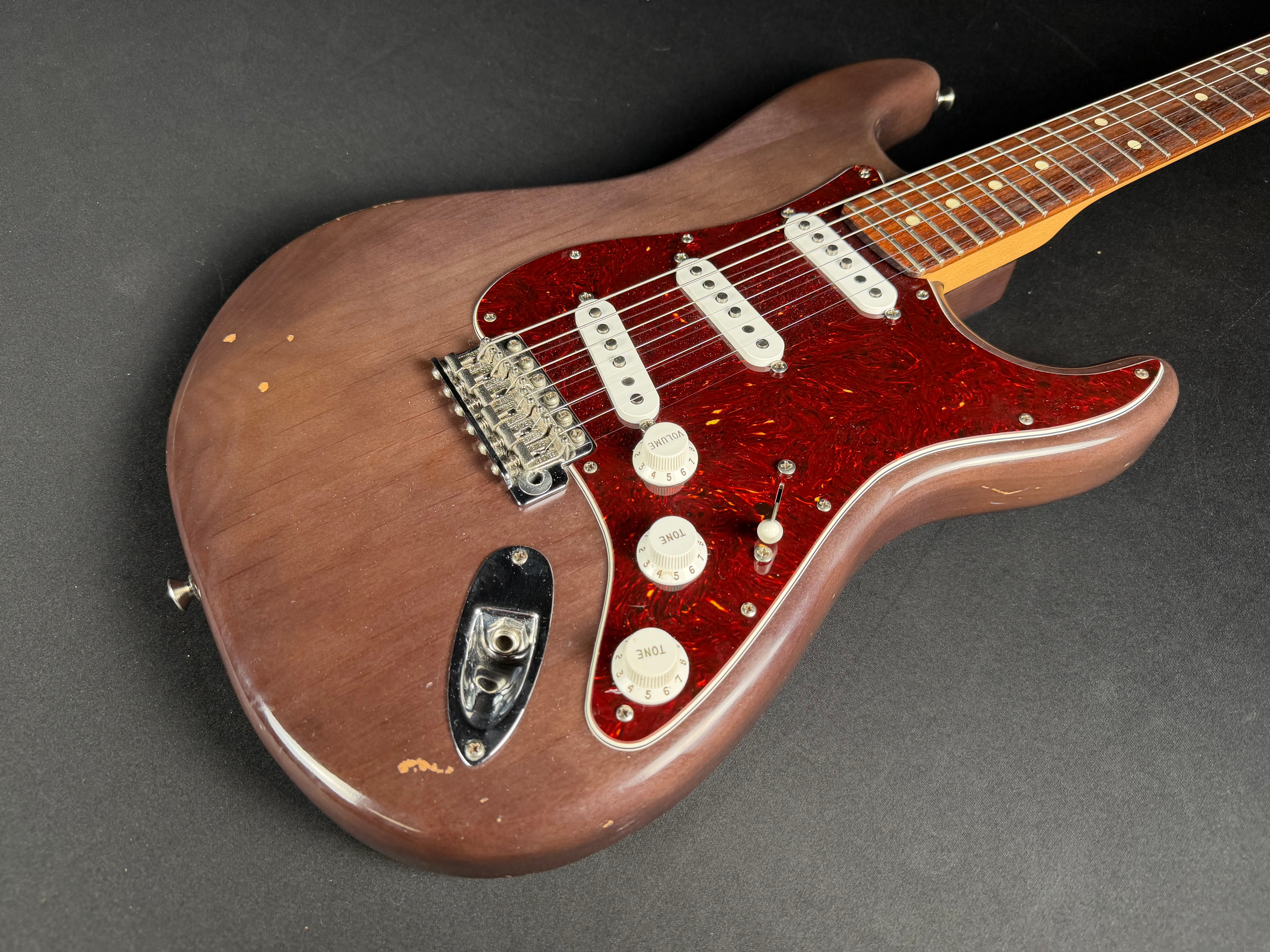 Fender Highway One Stratocaster Rosewood Cocoa Transparent (2002)