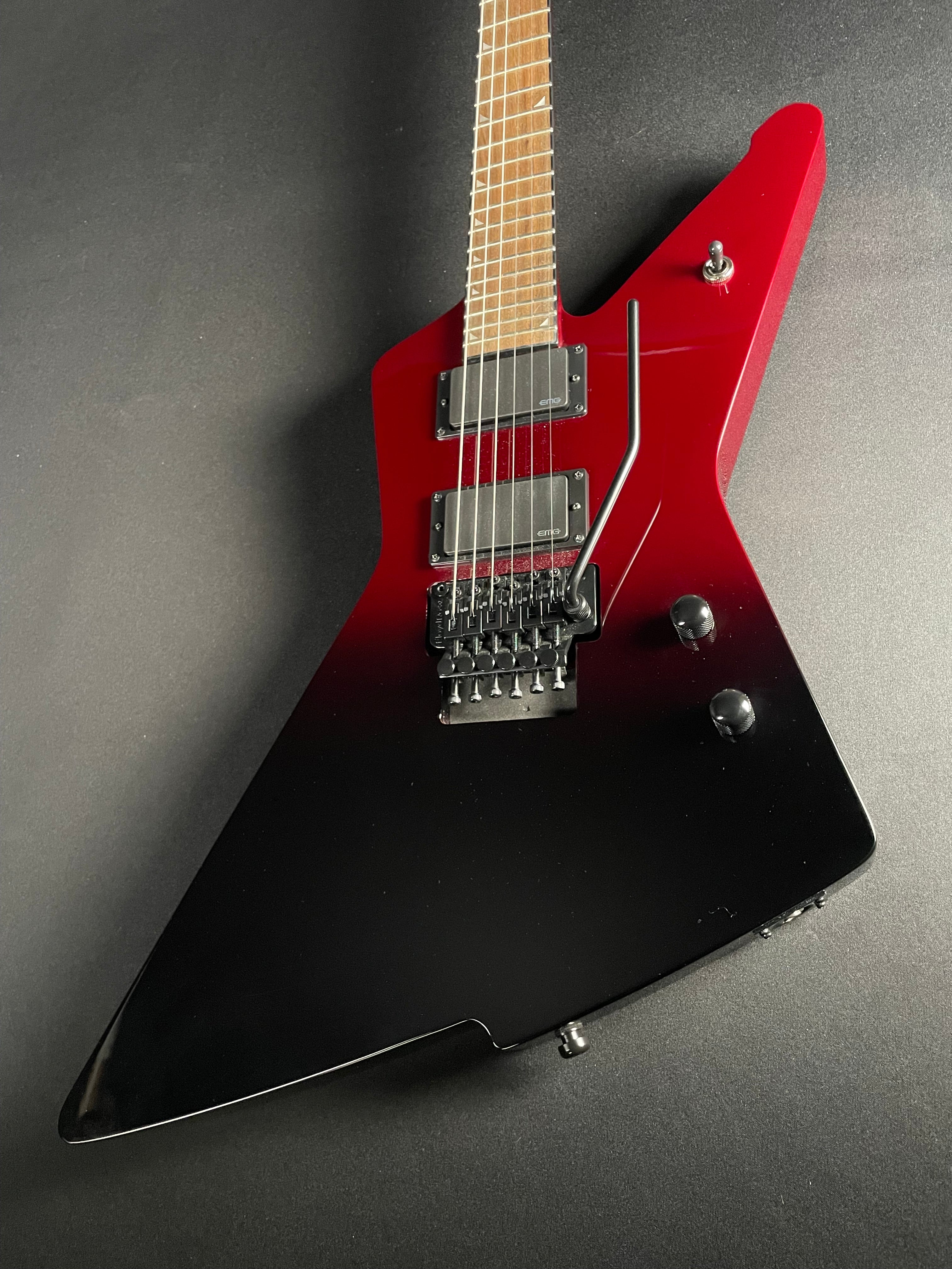 Jackson Pro Series Signature Phil Demmel Demmelition Fury PD - Red Tide Fade (USED) - Metronome Music Inc.