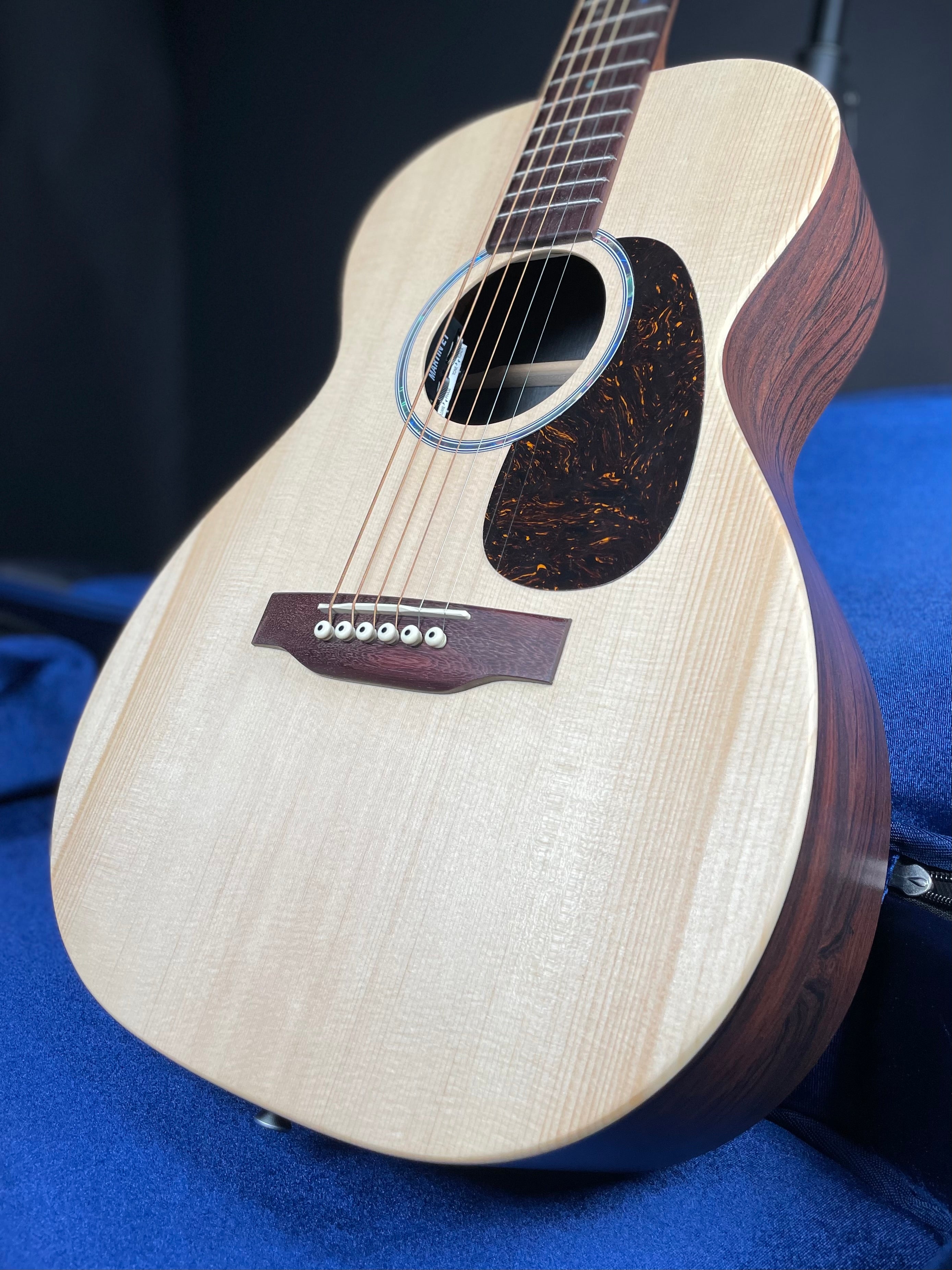 Martin X Series 0-X2E Cocobolo w/Soft Case