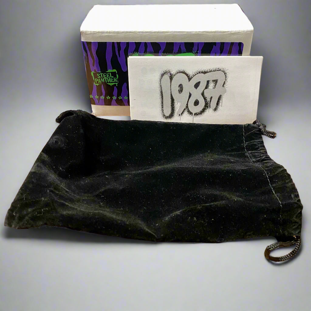 Steel Panther 1987 Distortion & Delay Pedal (Used) - Metronome Music Inc.