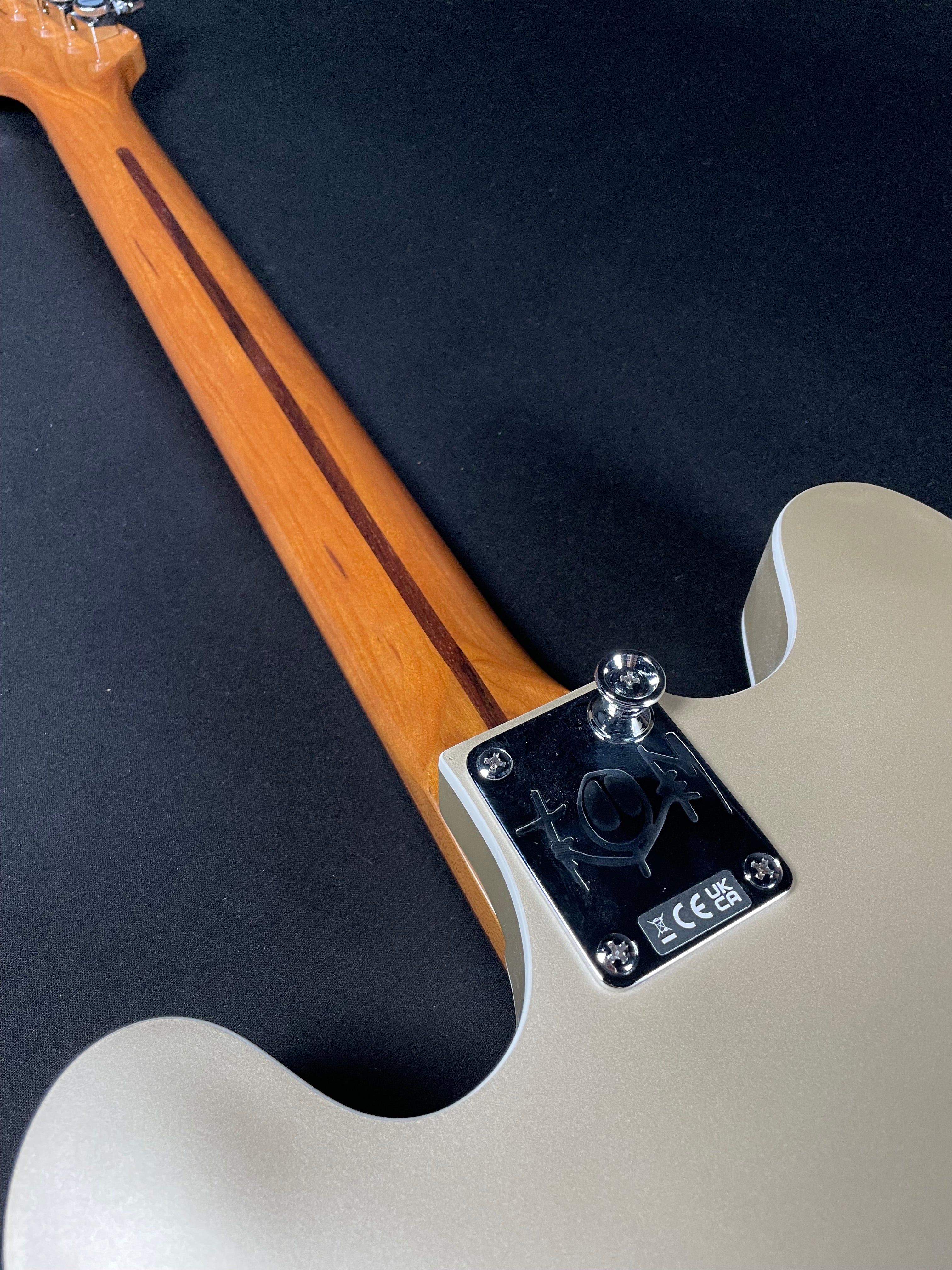 Fender Tom DeLonge Starcaster - Satin Shoreline Gold (MINT) - Metronome Music Inc.