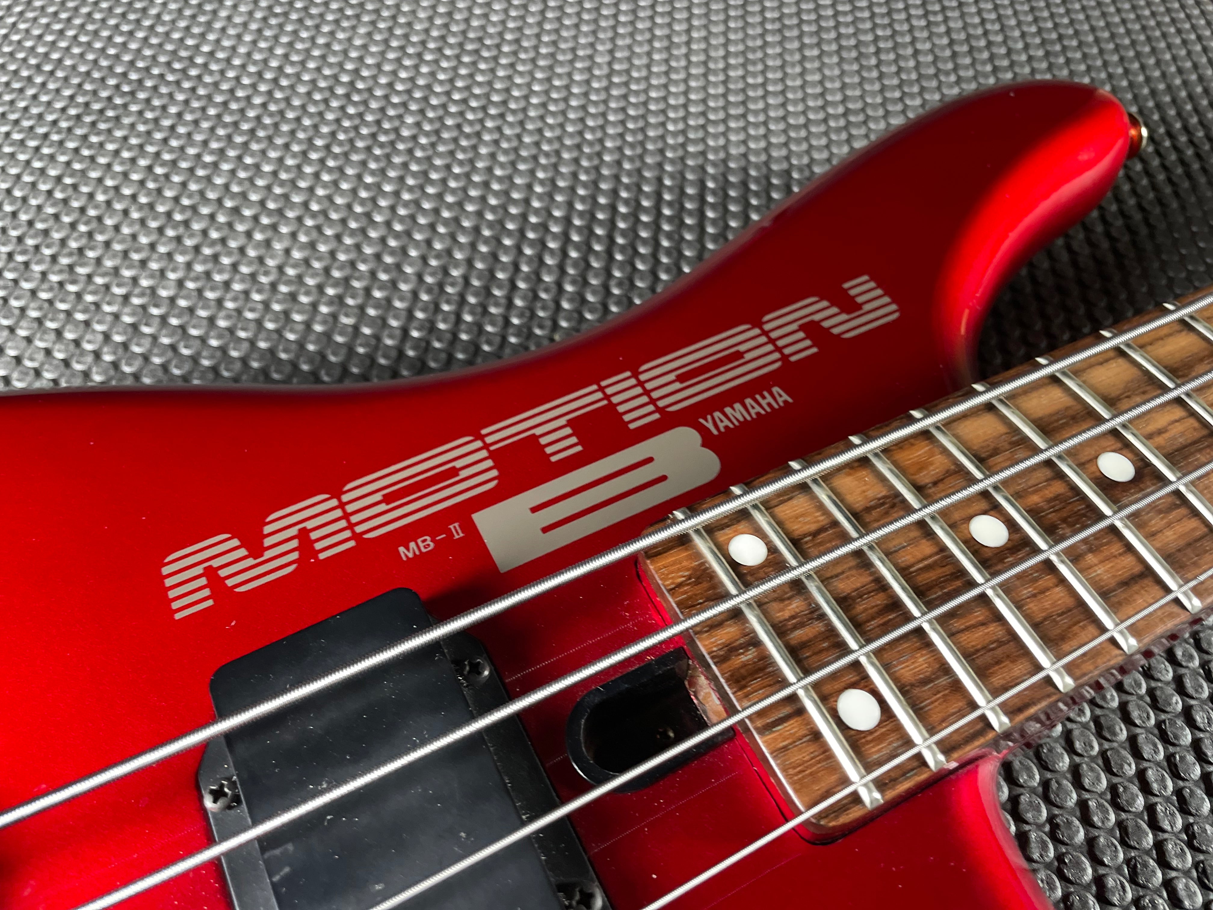 Yamaha Motion Bass MB-II w/OHSC, Taiwan - Red (1986) - Metronome Music Inc.