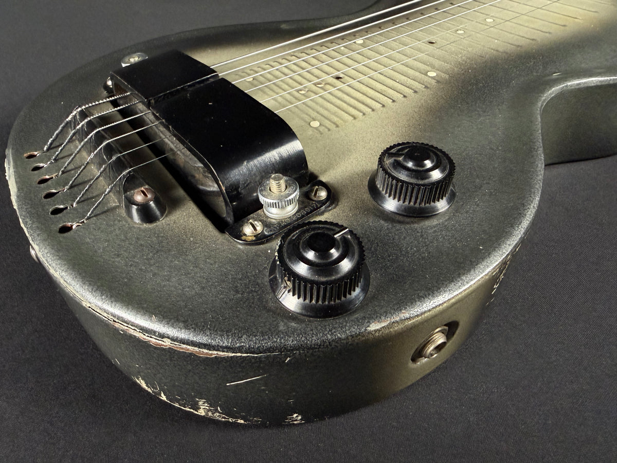 Rickenbacher Electro Lap Steel Model NS-6 (1940s)