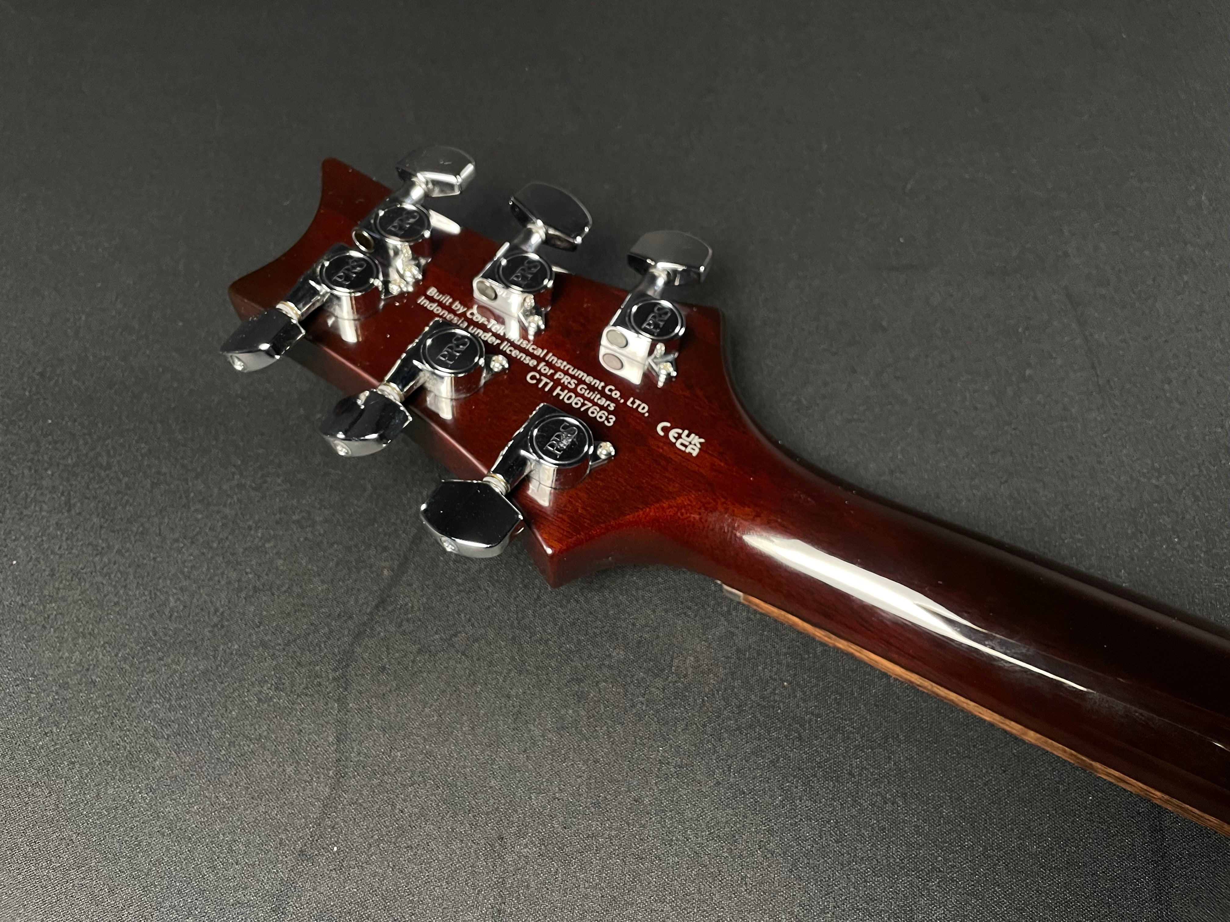 PRS SE DGT w/Gig Bag - McCarty Tobacco Sunburst