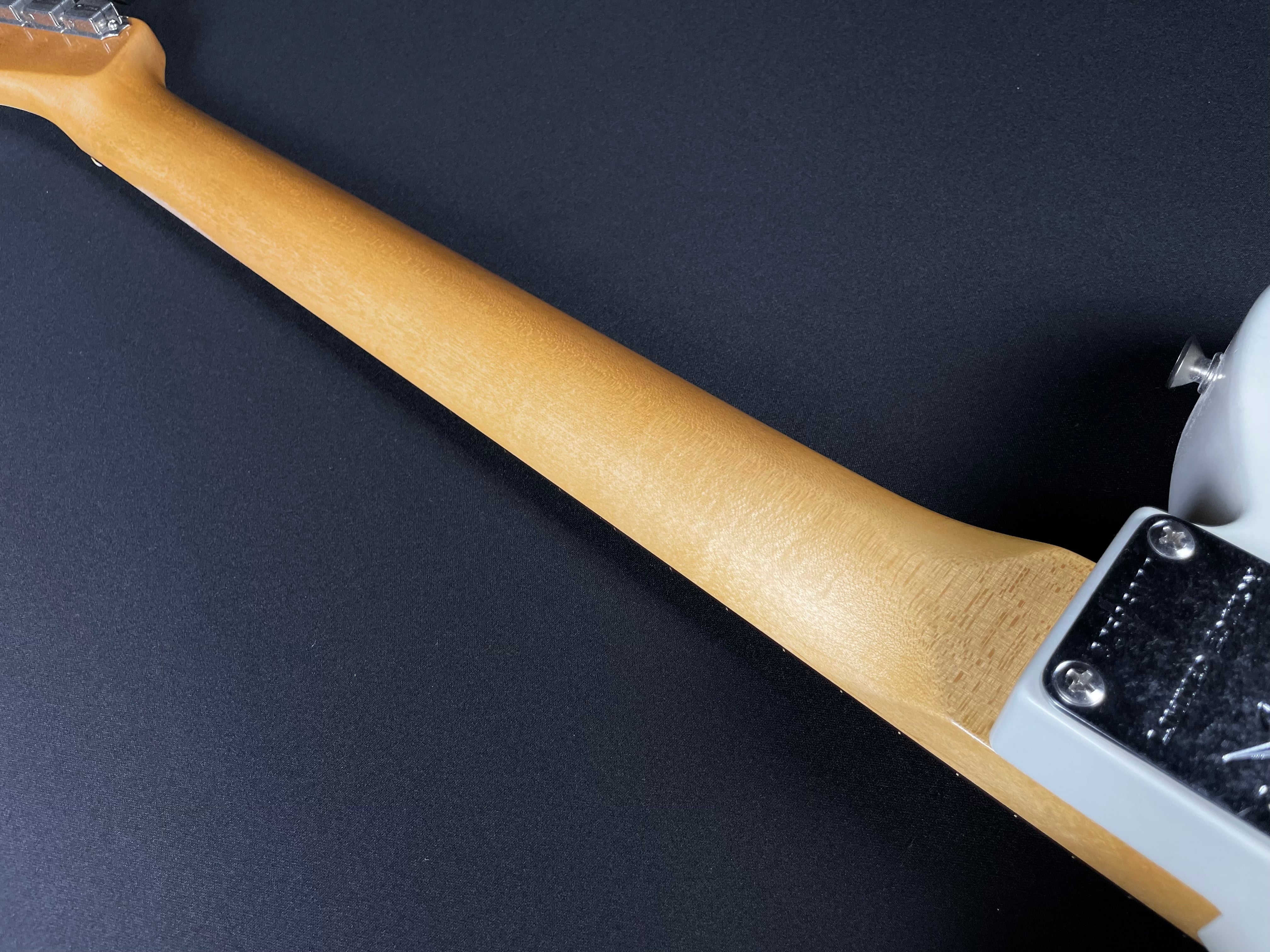 Fender Custom Shop 1963 Telecaster Journeyman - Aged Olympic White (2025) - Metronome Music Inc.