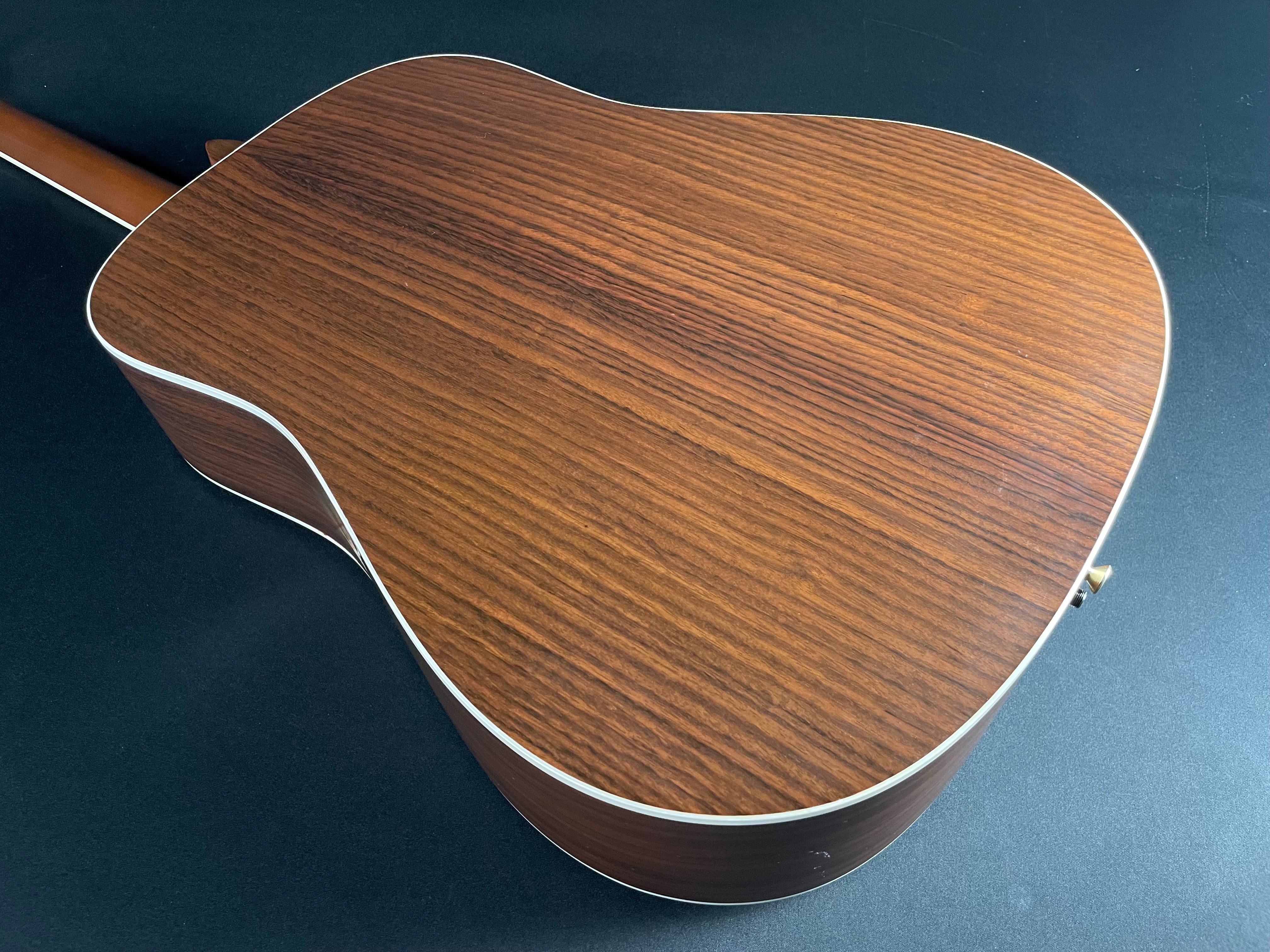 Martin D-16RGT LR Baggs Anthem w/OHSC - Natural (2015) - Metronome Music Inc.