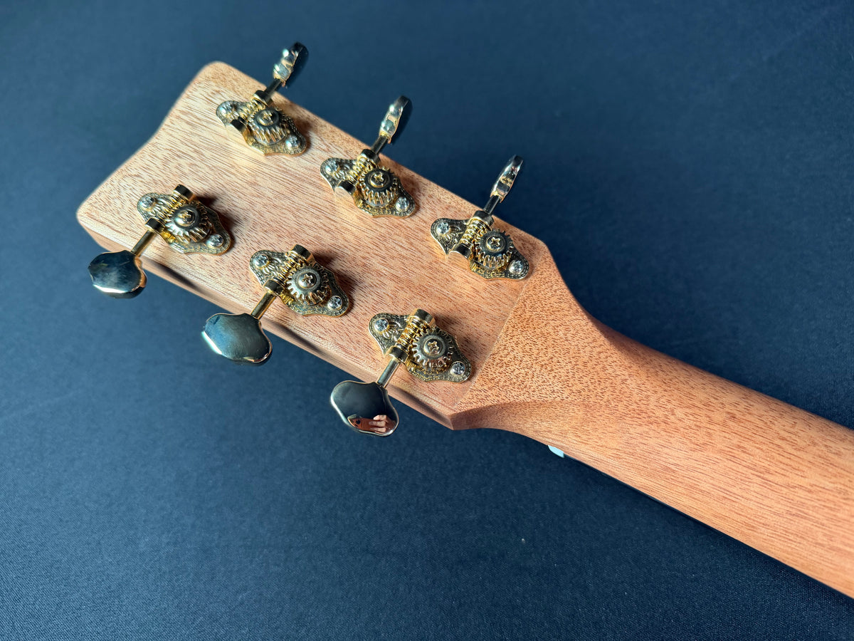 Yamaha Storia II Acoustic-Electric Guitar