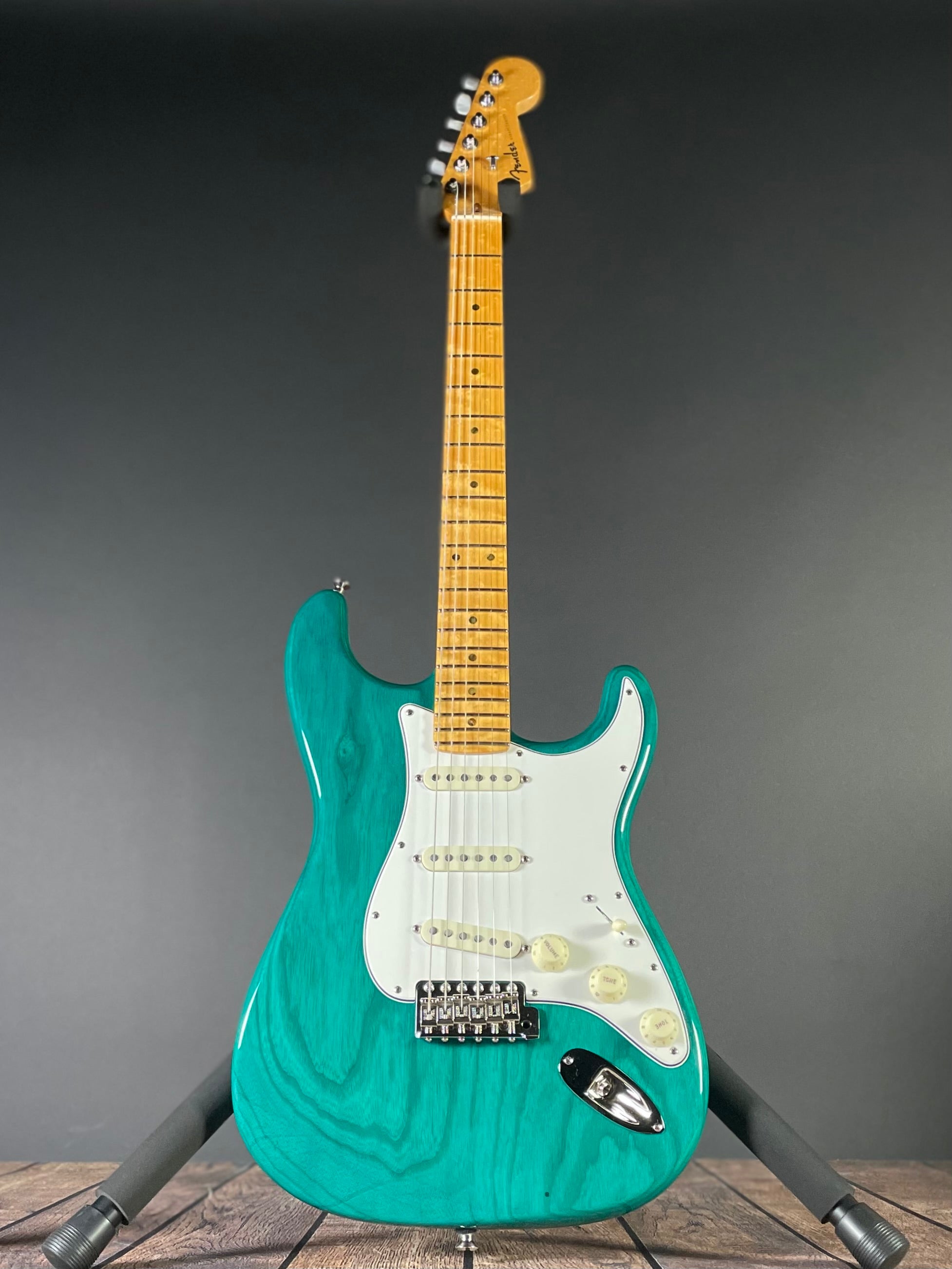 Fender Custom Shop American Custom Stratocaster, NOS - Teal Green Transparent - Metronome Music Inc.