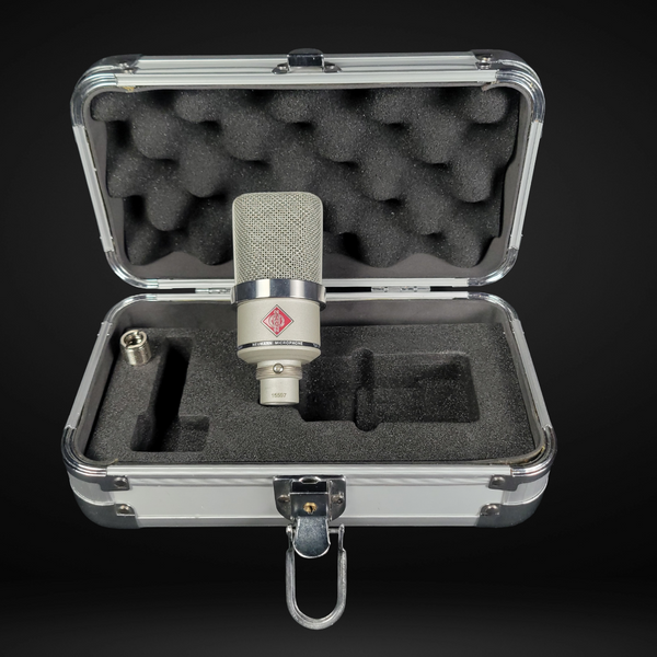TR35 オクトゲノム Neumann TLM 102 Large-diaphragm Condenser Microphone | Metronome