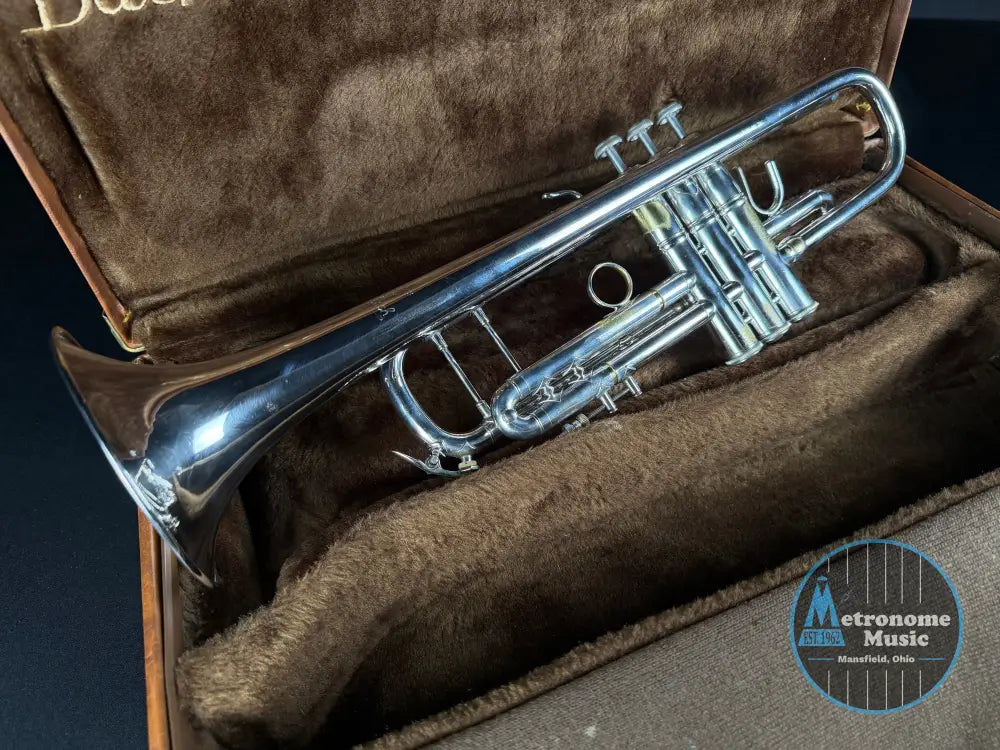Bach Stradivarius Model 37 Bb Trumpet - Silver-Plated (1980s) - Metronome Music Inc.
