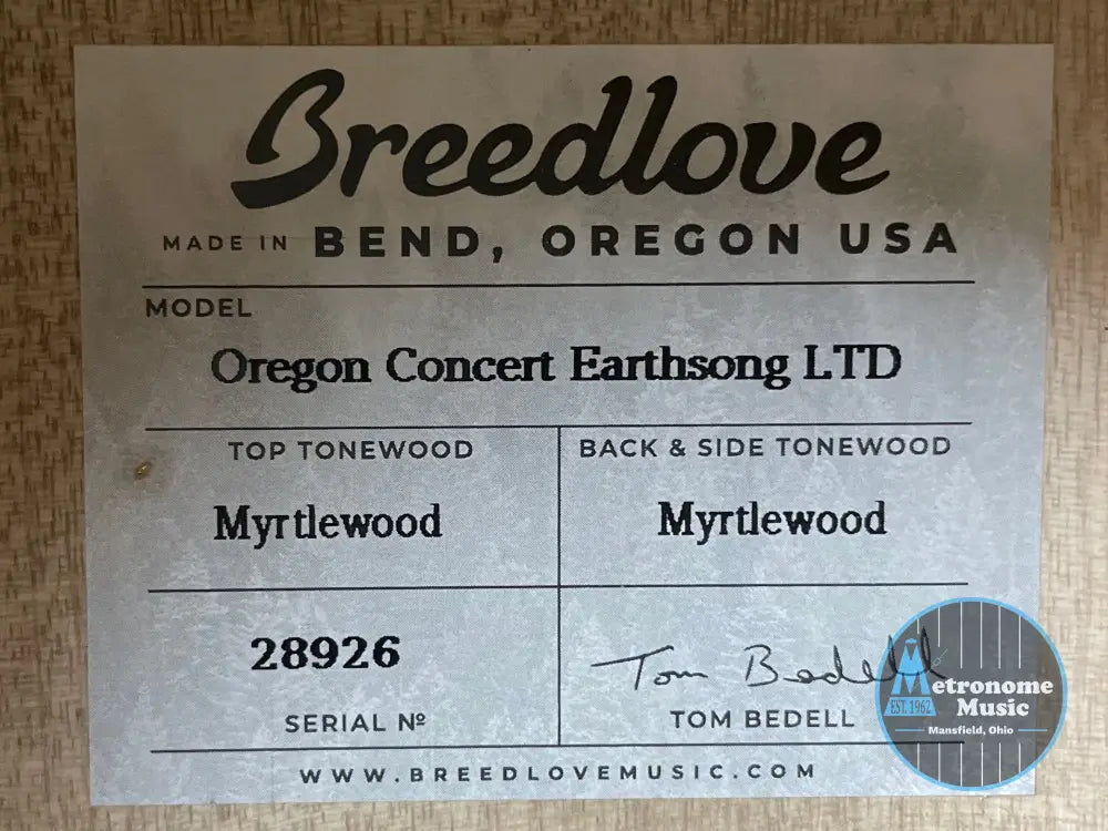 Breedlove Oregon Concert Earthsong LTD K&K Pickup - Metronome Music Inc.