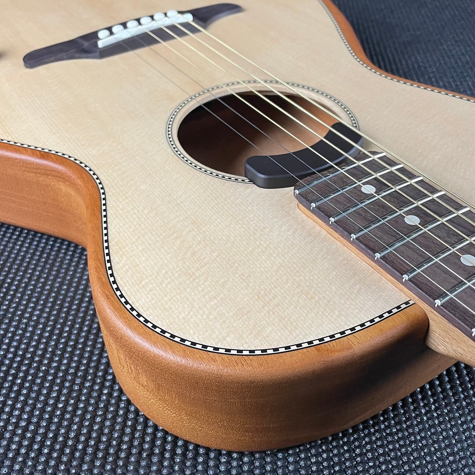 Fender Highway Series Parlor, Rosewood- Natural - Metronome Music Inc.