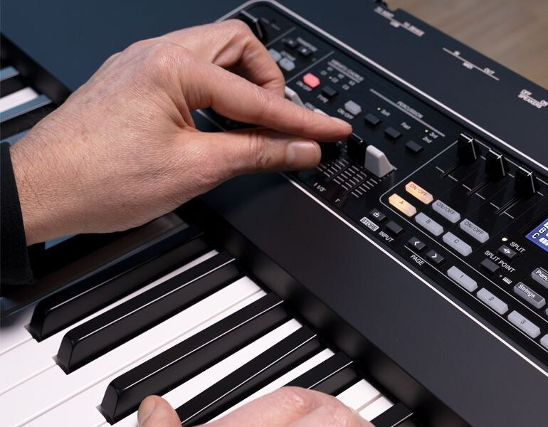 Yamaha CK88 88-Key Portable Stage Piano - Metronome Music Inc.