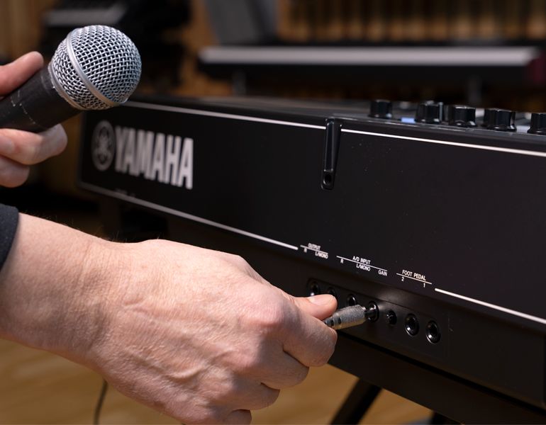 Yamaha CK88 88-Key Portable Stage Piano - Metronome Music Inc.