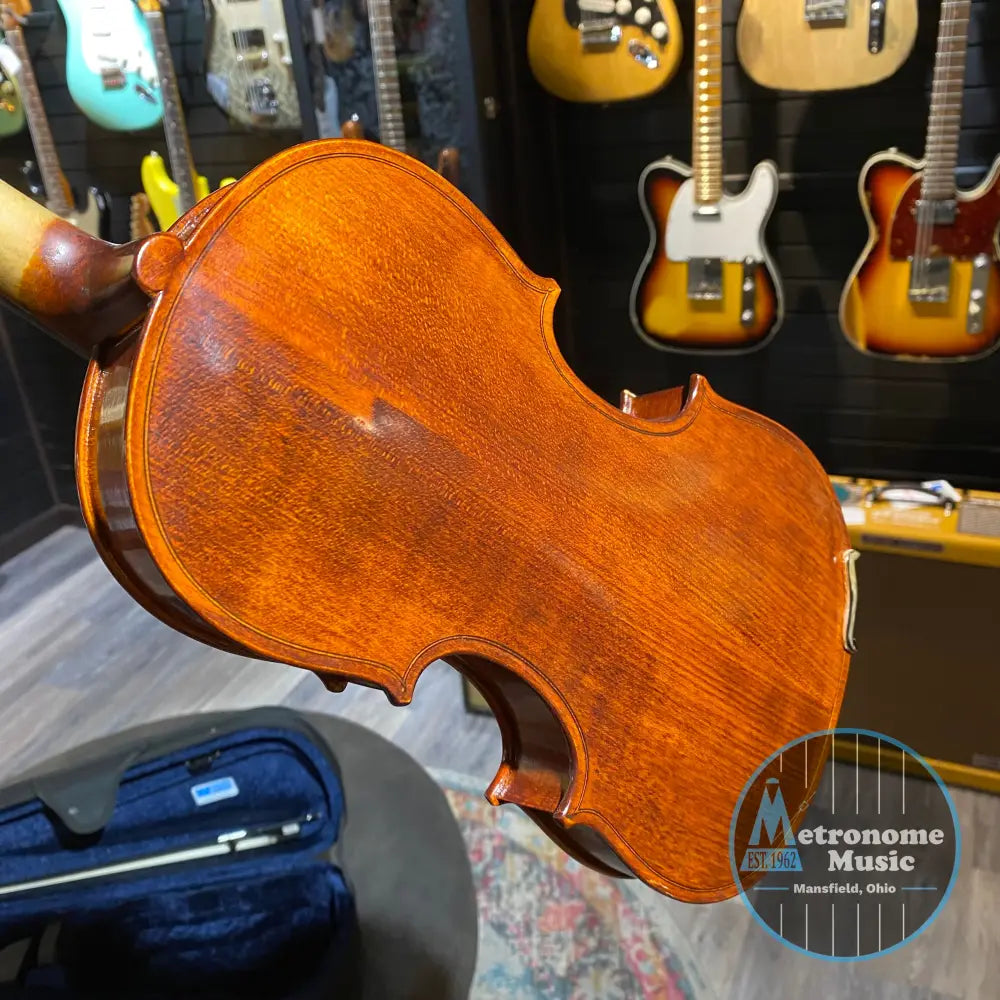 Core Academy 1/2 Viola Outfit with case and bow (USED) - Metronome Music Inc.