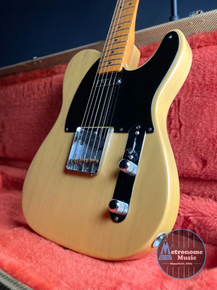 Fender '52 Telecaster 50th Anniversary - Butterscotch Blonde (1996) - Metronome Music Inc.
