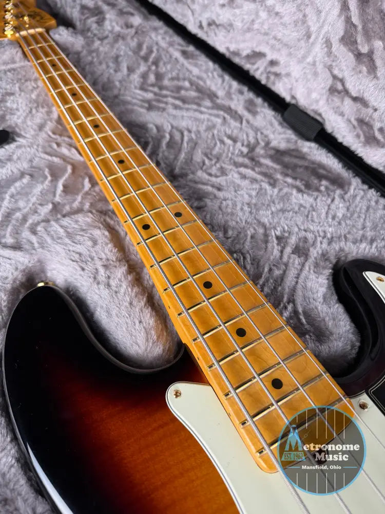 Fender 75th Anniversary American Professional PJ Bass - 2-Color Sunburst (2026) - Metronome Music Inc.