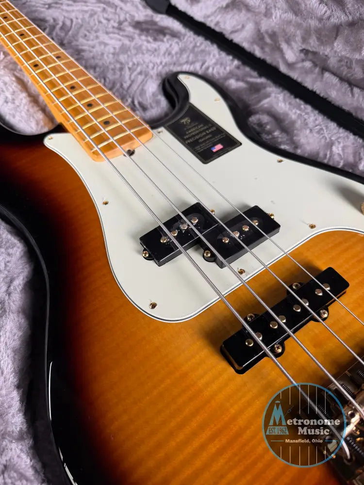 Fender 75th Anniversary American Professional PJ Bass - 2-Color Sunbur