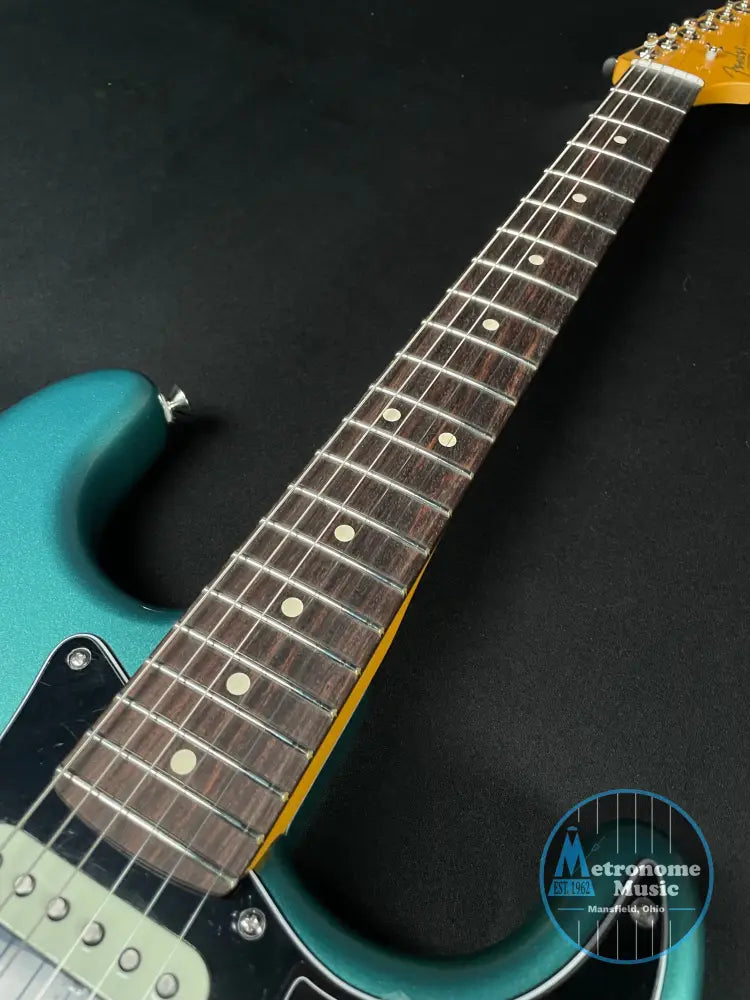 Fender American Professional Classic Stratocaster - HSS, Faded Sherwood Green Metallic - Metronome Music Inc.