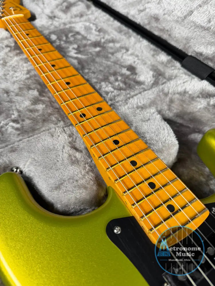 Fender American Ultra II Stratocaster Maple- Solar Flare (2026) - Electric Guitar