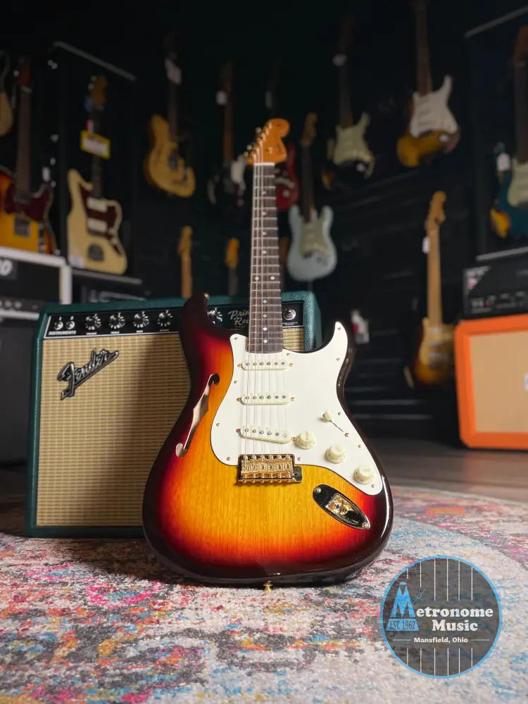 Fender Artisan Korina Stratocaster, Rosewood- Chocolate 3-Color Sunburst - Metronome Music Inc.