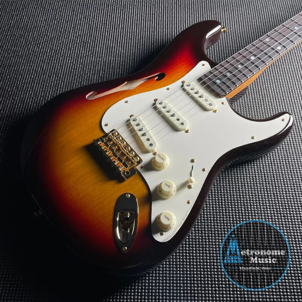 Fender Artisan Korina Stratocaster, Rosewood- Chocolate 3-Color Sunburst (7lbs 12oz) - Metronome Music Inc.