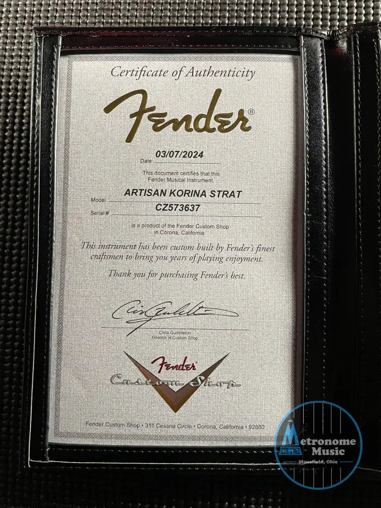 Fender Artisan Korina Stratocaster, Rosewood- Chocolate 3-Color Sunburst (7lbs 12oz) - Metronome Music Inc.