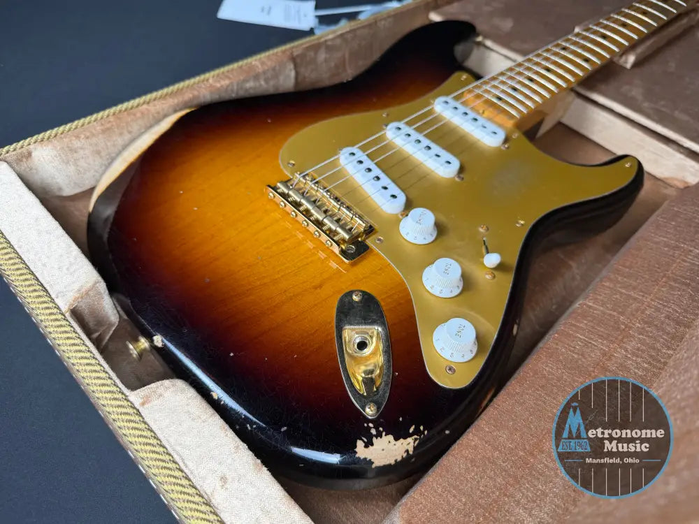 Fender Custom Shop 1955 ’Bone Tone’ Stratocaster - 2-Color Sunburst - Electric Guitar