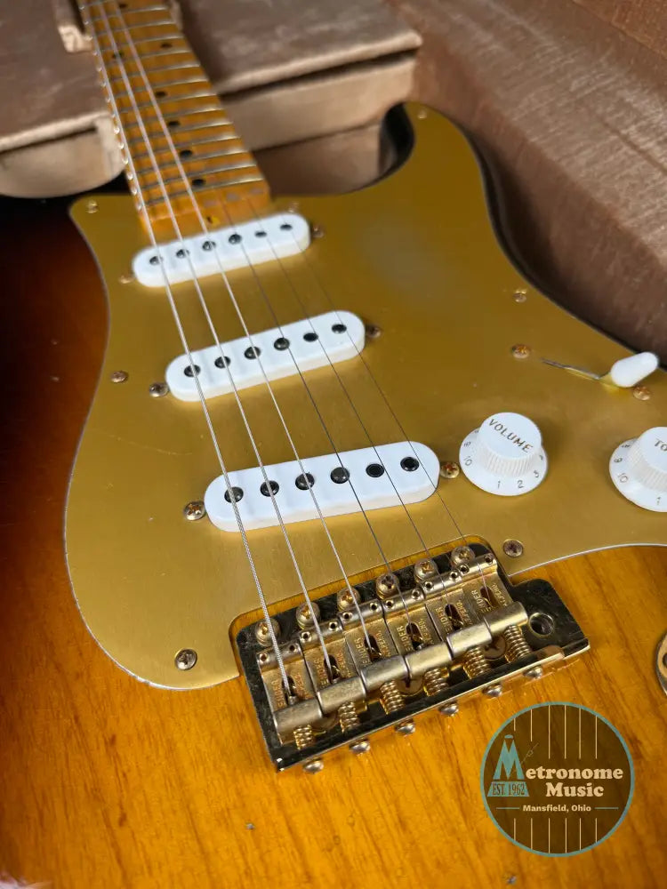 Fender Custom Shop 1955 ’Bone Tone’ Stratocaster - 2-Color Sunburst - Electric Guitar
