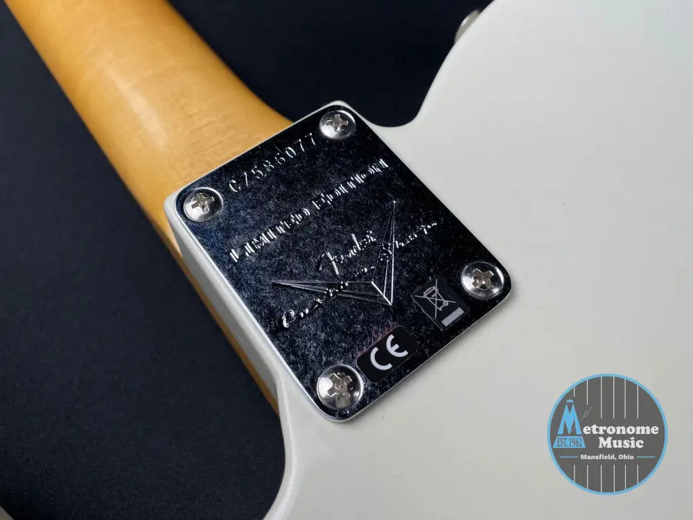 Fender Custom Shop 1963 Telecaster Journeyman - Aged Olympic White (2025) - Metronome Music Inc.
