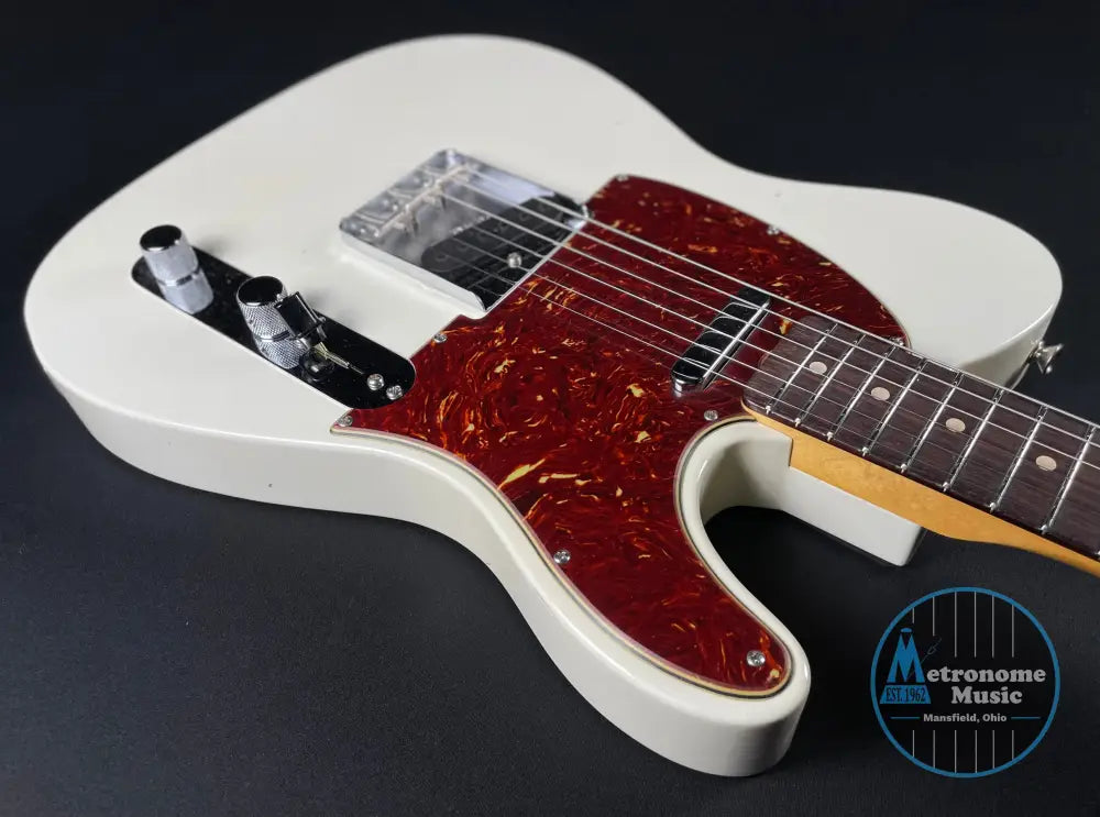 Fender Custom Shop 1963 Telecaster Journeyman - Aged Olympic White (2025) - Metronome Music Inc.
