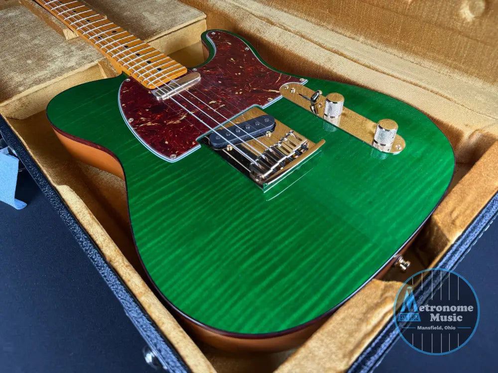Fender Custom Shop Custom Deluxe Flame Telecaster - Emerald Green Transparent - Metronome Music Inc.