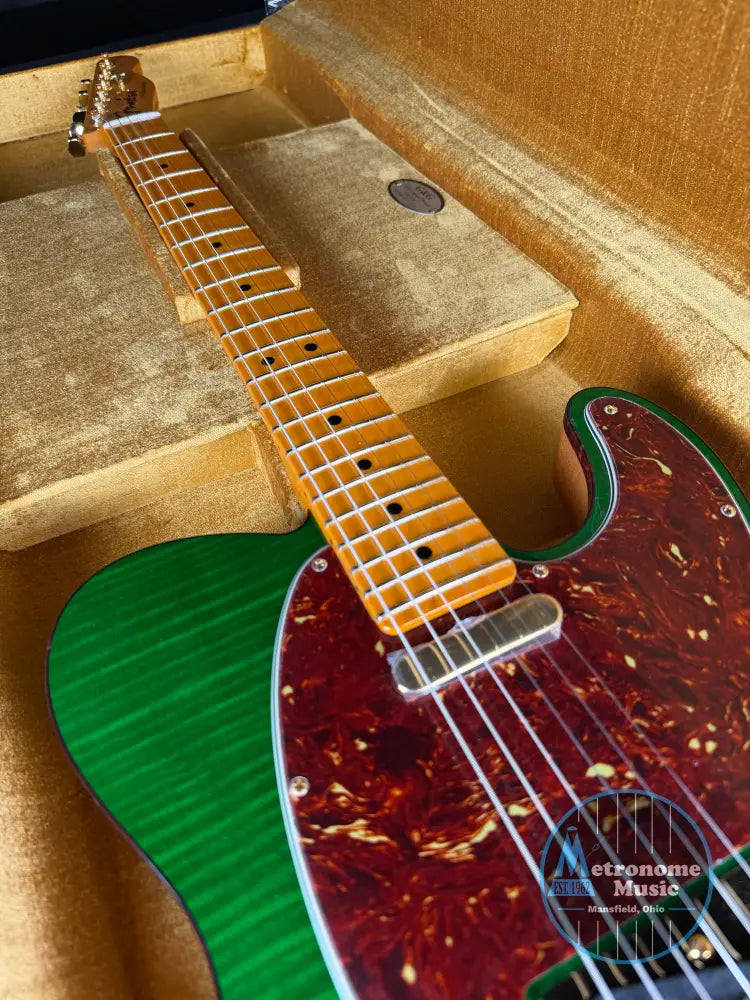 Fender Custom Shop Custom Deluxe Flame Telecaster - Emerald Green Transparent - Metronome Music Inc.