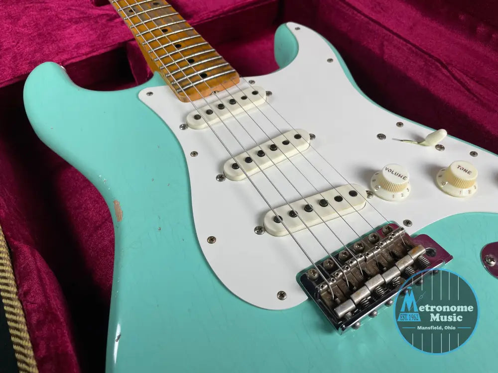 Fender Custom Shop Limited Edition Fat '50s Strat Relic - Super Faded Aged Sea Foam Green - Metronome Music Inc.