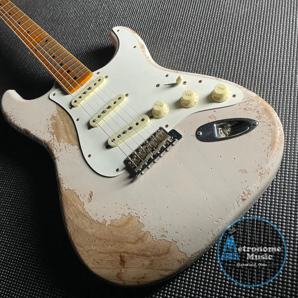 Fender Custom Shop LTD Red Hot Stratocaster, Super Heavy Relic- Aged Dirty White Blonde (7lbs 7oz) - Metronome Music Inc.