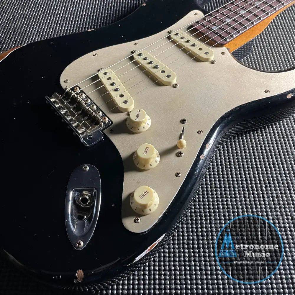 Fender Custom Shop LTD Roasted "Big Head" Stratocaster, Relic- Aged Black (7lbs 12oz) - Metronome Music Inc.