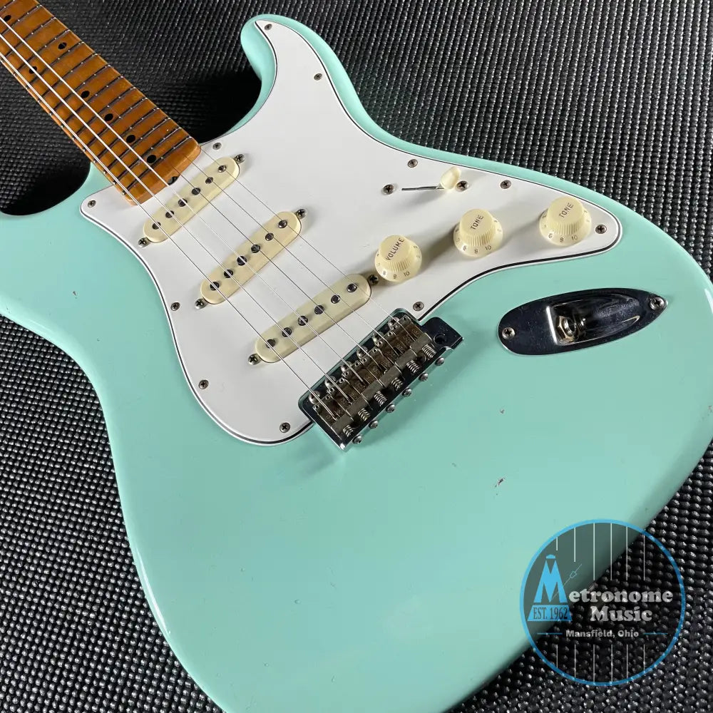 Fender Custom Shop Postmodern Strat, Journeyman Relic, Quartersawn Maple- Aged Surf Green (7lbs 13oz) - Metronome Music Inc.