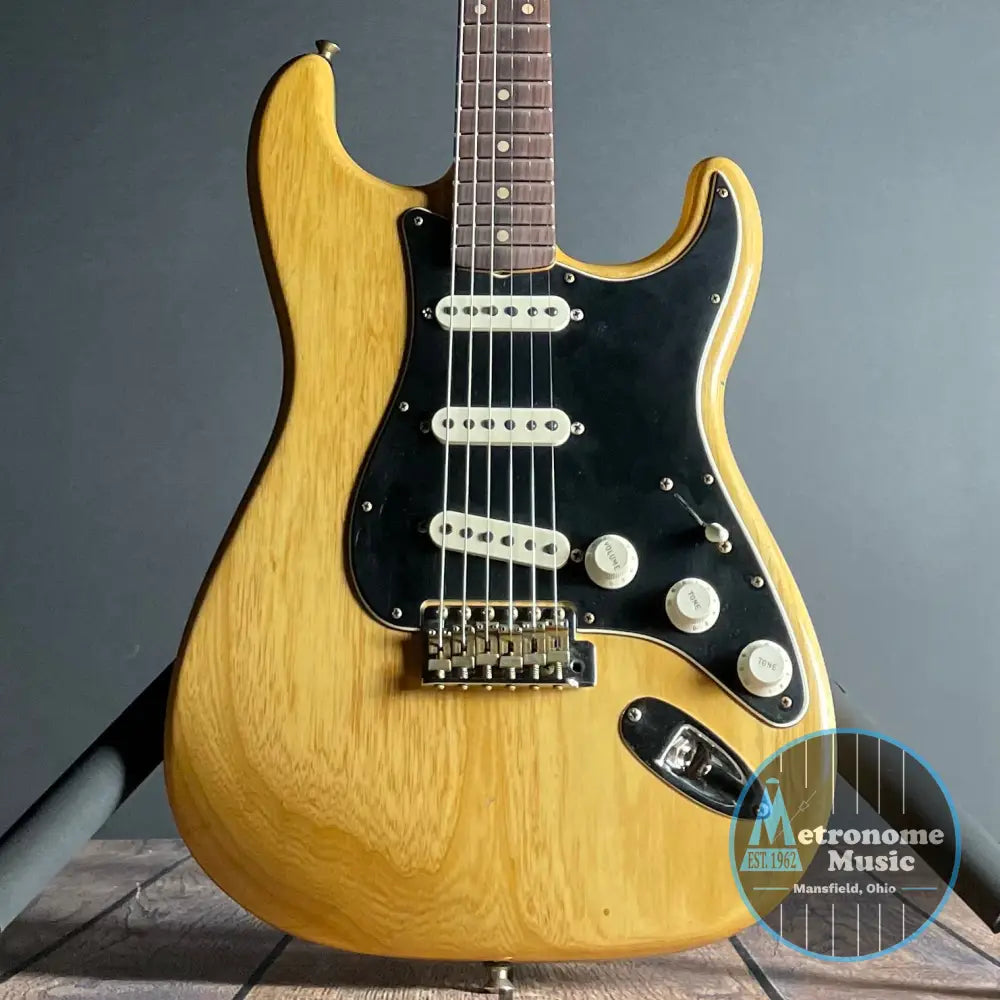 Fender Custom Shop Postmodern Stratocaster, Journeyman- Aged Natural (7lbs 7oz) - Metronome Music Inc.