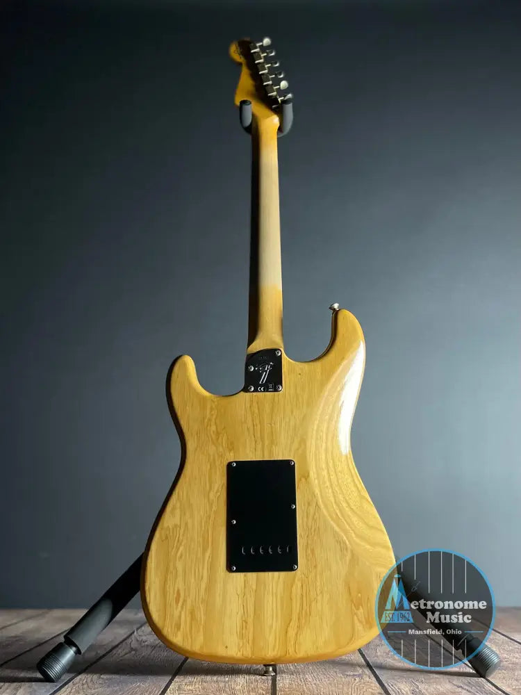 Fender Custom Shop Postmodern Stratocaster, Journeyman- Aged Natural (7lbs 7oz) - Metronome Music Inc.